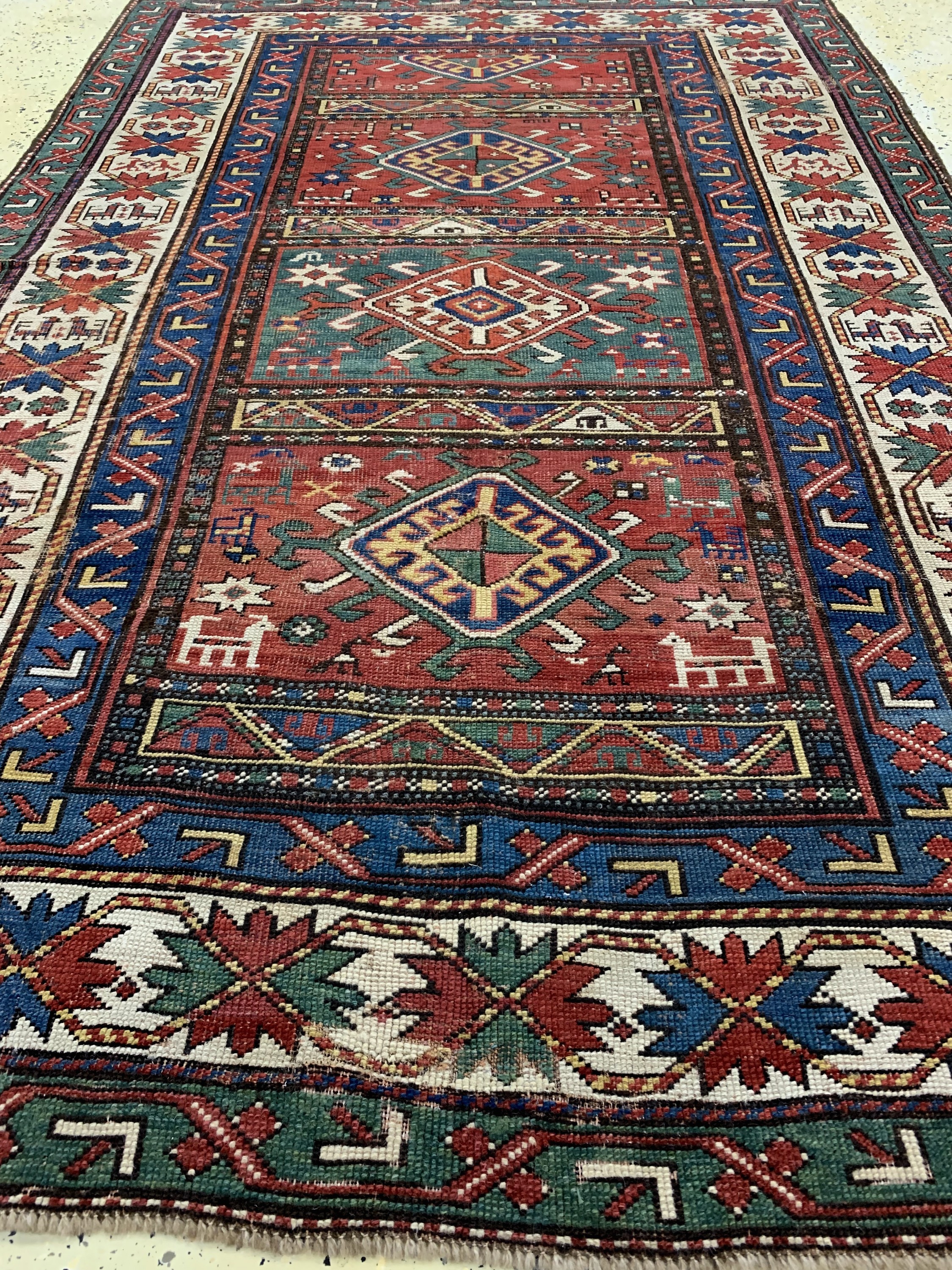 Detail f: Kasetten-Kazak antik, Kaukasus, 19.Jhd, Wolle auf Wolle, ca. 220 x 146 cm. siehe Battenberg Kaukasische Teppiche Band 1 Seite 134 Teppich 75, EHZ: ...