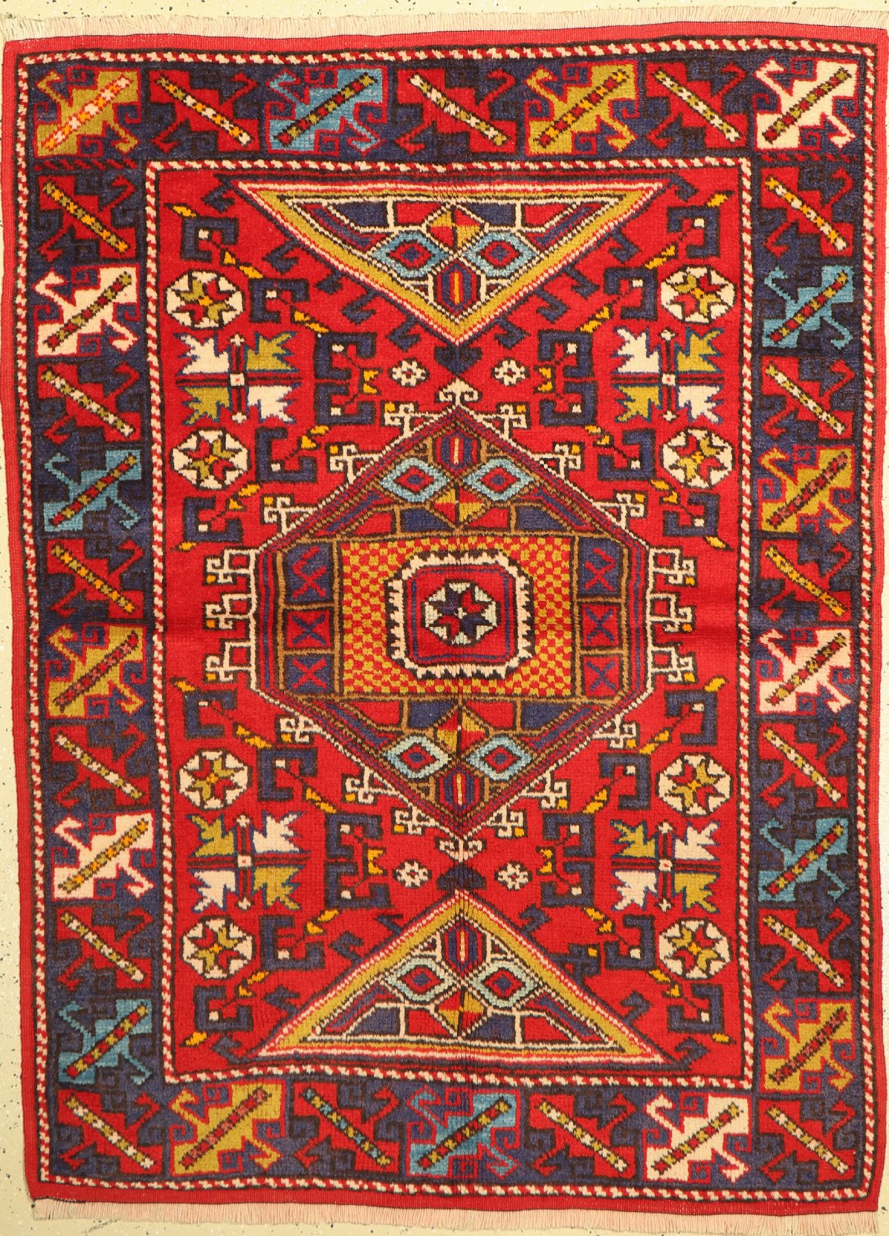 Bergama, Türkei, ca. 40 Jahre, Wolle auf Wolle, ca. 175 x 134 cm, EHZ: 2