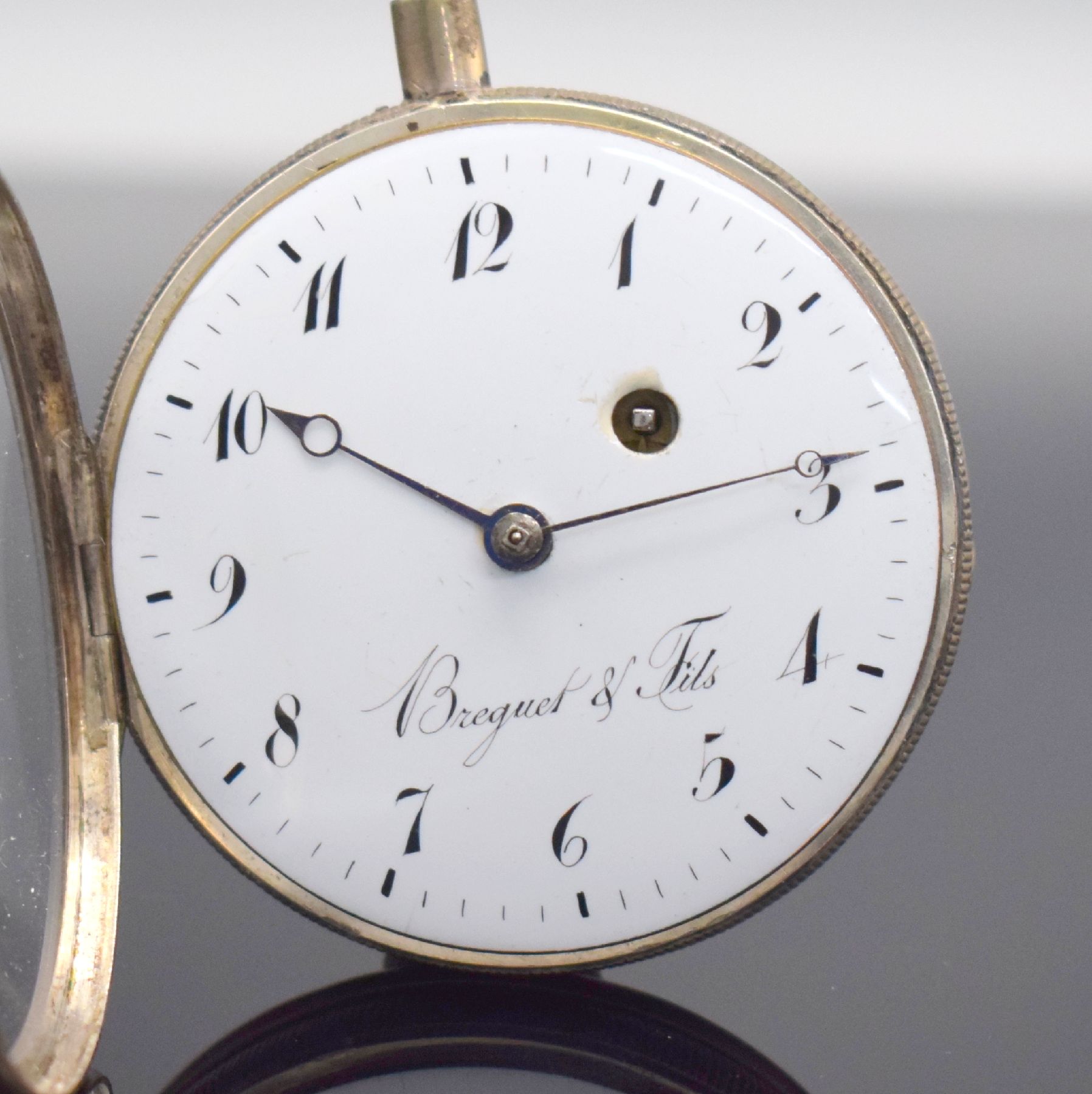 Detail a: Offene Spindeltaschenuhr bezeichnet Breguet & Fils mit 1/4-Stunden-Repetition, Schweiz um 1820, Scharnierboden & Glasrand, Emailzifferbl. m. arab. ...