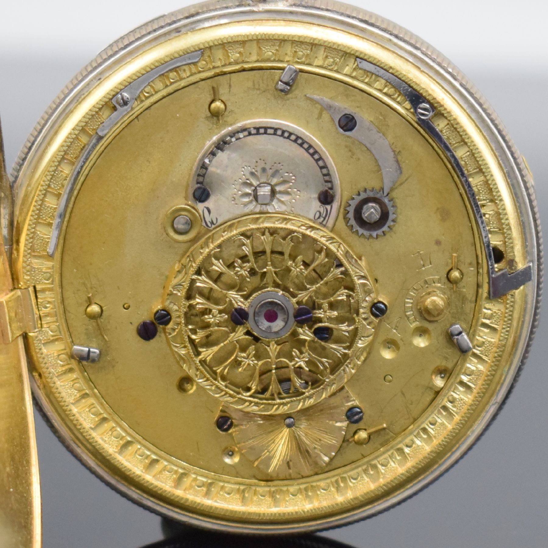 Detail g: Offene Spindeltaschenuhr bezeichnet Breguet & Fils mit 1/4-Stunden-Repetition, Schweiz um 1820, Scharnierboden & Glasrand, Emailzifferbl. m. arab. ...