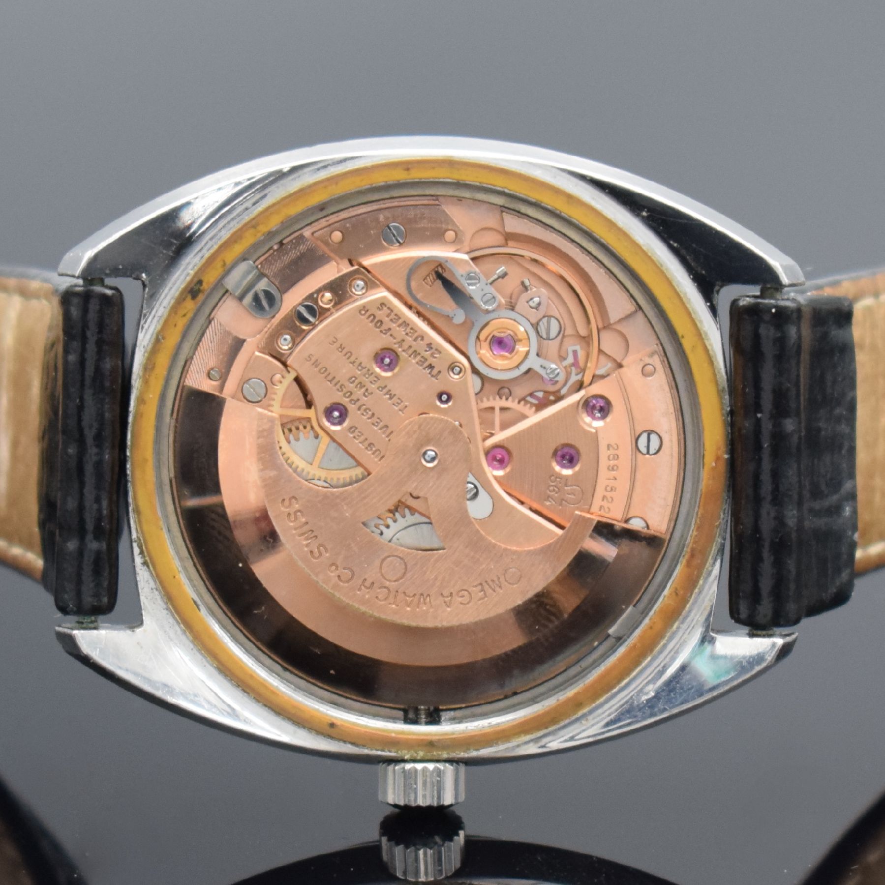 Detail g: OMEGA Constellation Chronometer Armbanduhr in Stahl Referenz 168.017 SP, Schweiz um 1969, Automatik, Boden m. Darst. Sternwarte verschr., silb. ...