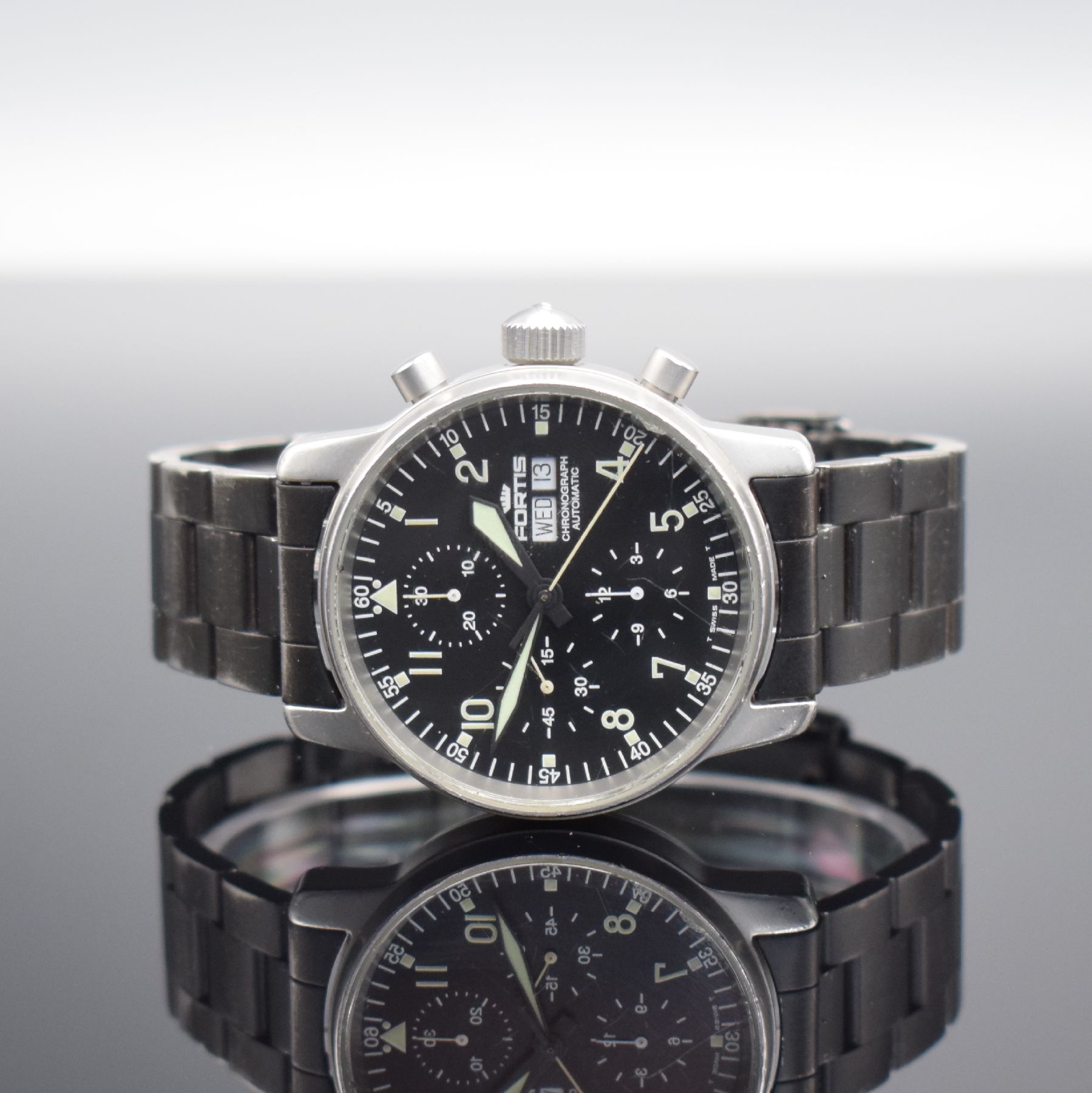 FORTIS Flieger Armbandchronograph in Stahl, Schweiz um 1995, Automatik, Ref. 597.10.141.1, Boden verschr., orig. geschw. Fortis Gliederband m. ...