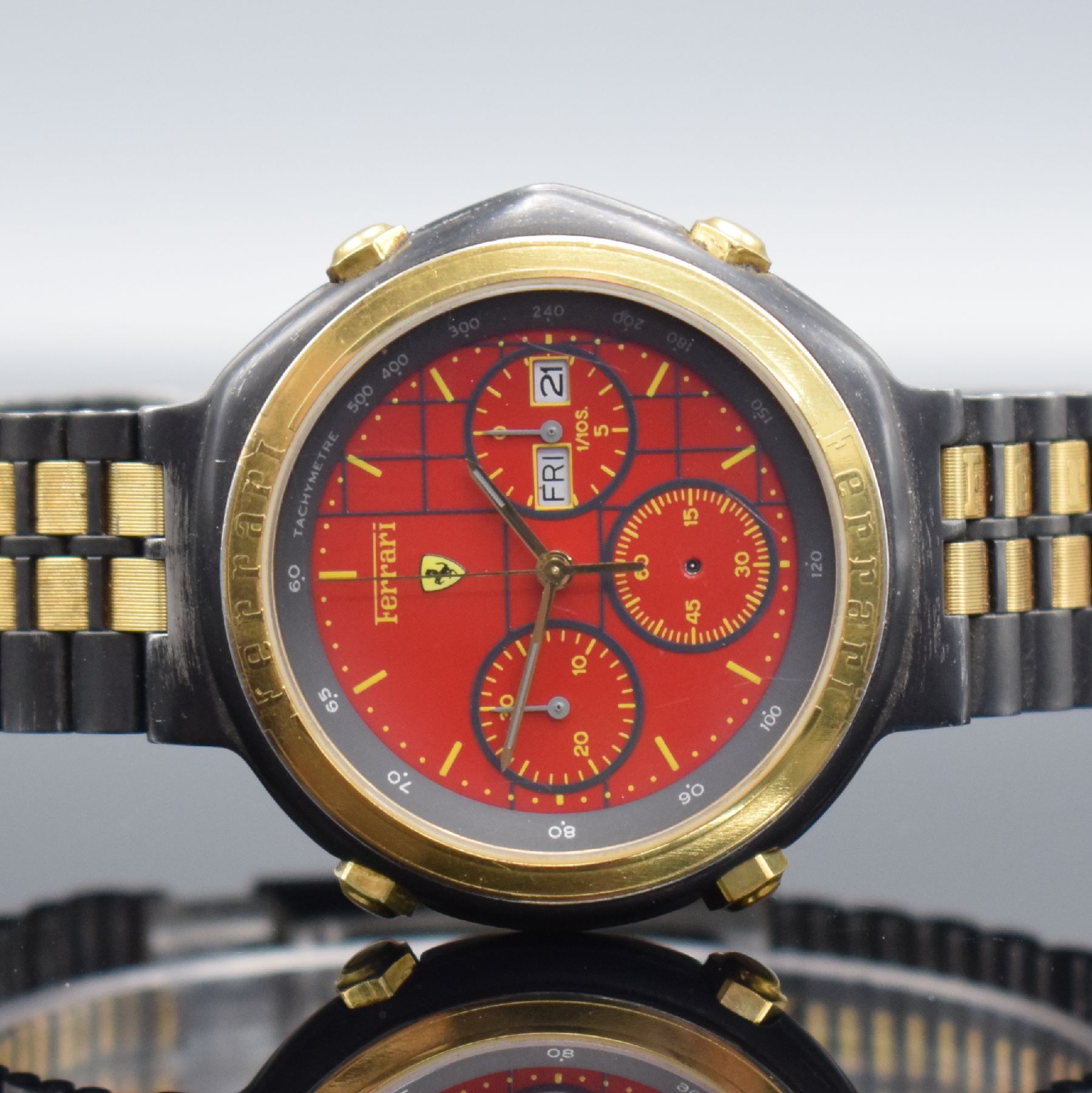 Detail a: FERRARI Formula Herrenchronograph in geschwärztem Stahl, Schweiz um 1990, quarz, Boden verschr., verg. Lünette m. Ferrari- Schriftzug, orig. ...