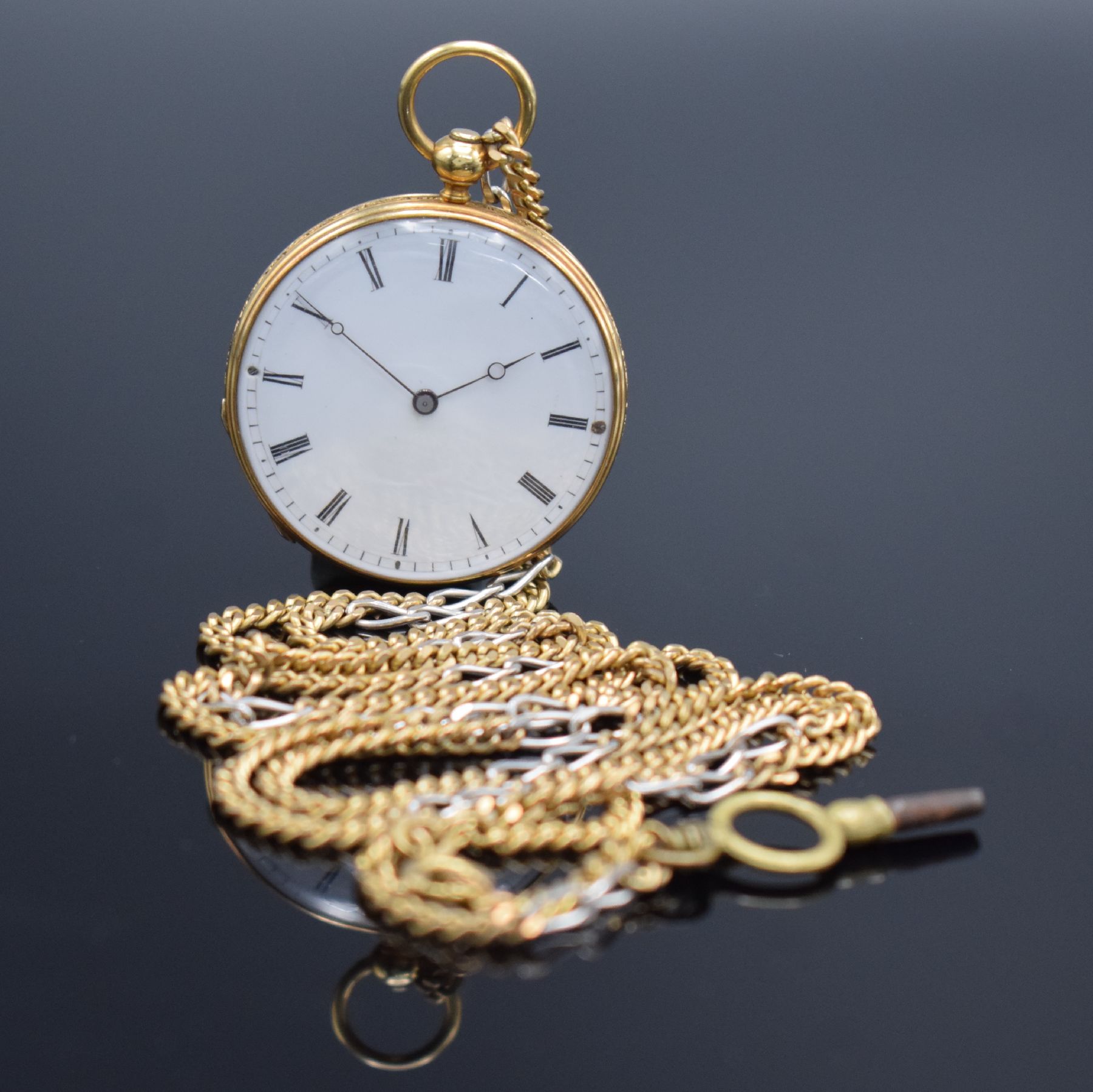 Detail b: PATEK & Cie offene Damentaschenuhr in GG 750/000, Schweiz um 1880, Kette in GG/WG 333/000 später, 2-Deckel-Goldgeh., Rückseite & Rand floral grav., ...