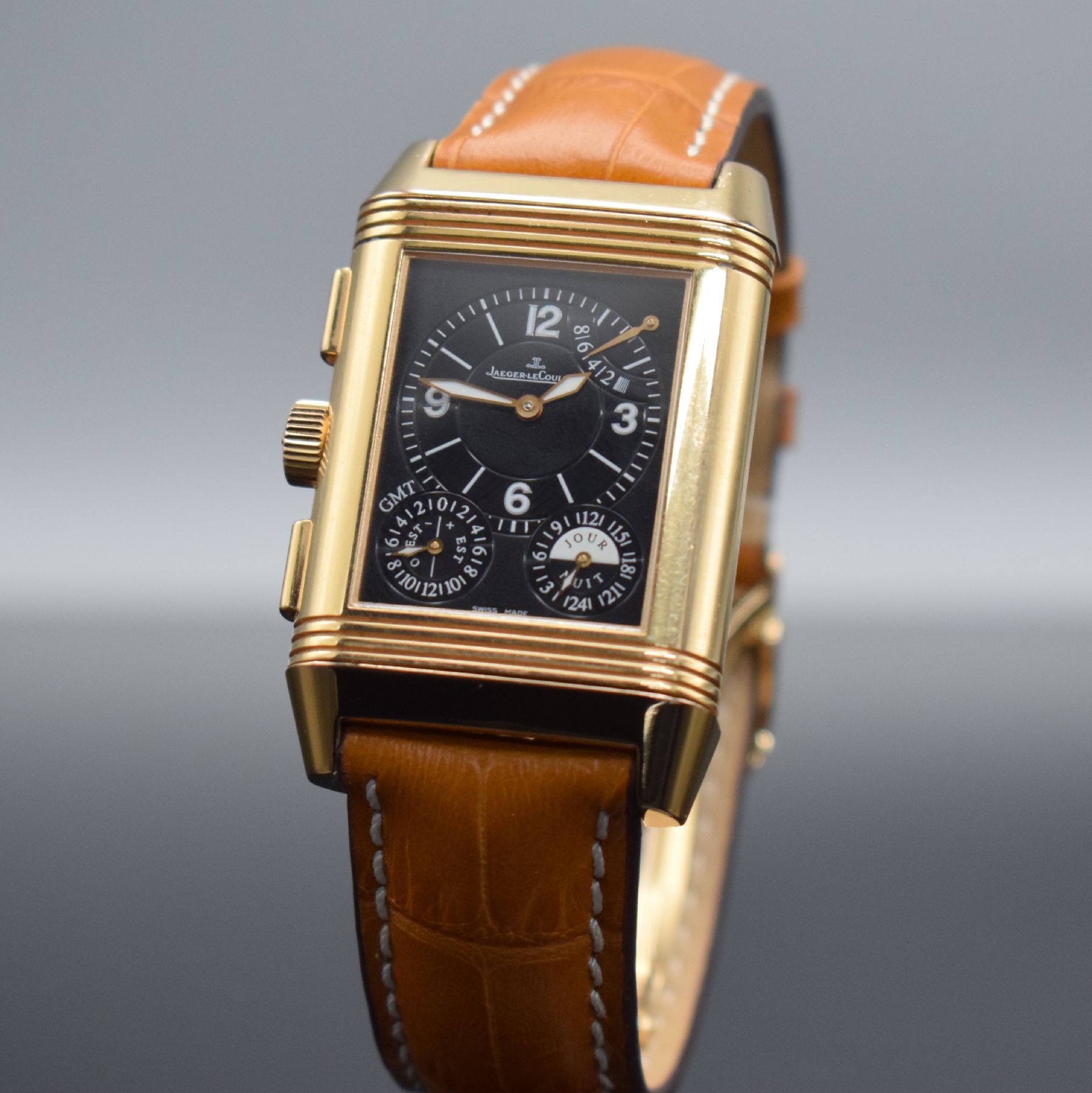 Detail f: Jaeger-LeCoultre Herrenarmbanduhr Reverso Grande GMT in Rosegold 750/000 Referenz Q3022420 / 240.218, Handaufzug, beids. vergl., um 180 Grad drehb. ...
