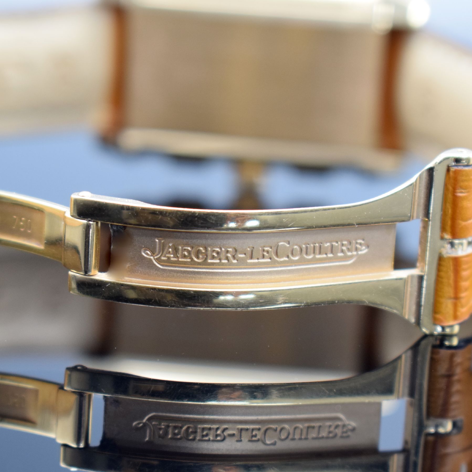 Detail k: Jaeger-LeCoultre Herrenarmbanduhr Reverso Grande GMT in Rosegold 750/000 Referenz Q3022420 / 240.218, Handaufzug, beids. vergl., um 180 Grad drehb. ...