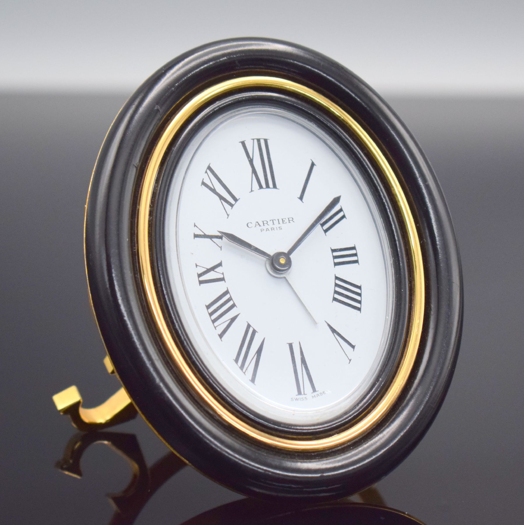 Detail a: CARTIER Paris Tischwecker Baignoire Referenz 7509, Schweiz 1980er Jahre, Handaufzug, verg. Messinggeh. z. T. schwarz lackiert, Lack. teils besch., ...