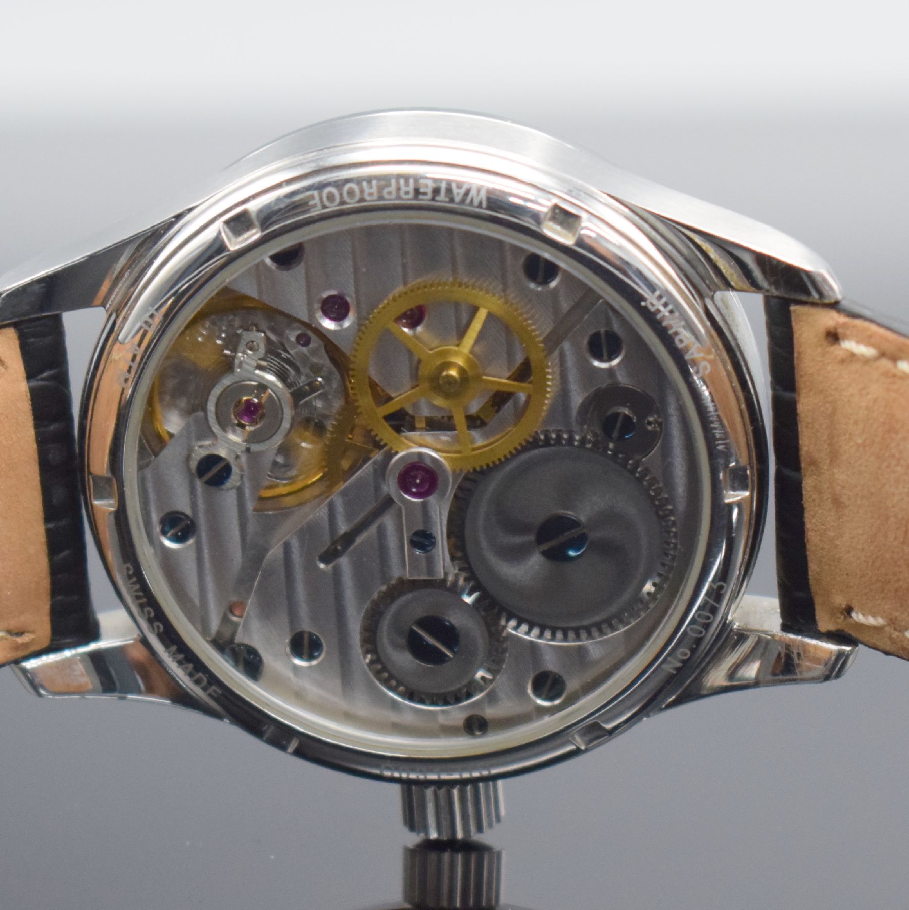 Detail f: CHRONOSPORT Herrenarmbanduhr Referenz 31.HS-01, Handaufzug, Schweiz um 2005, beids. vergl.Edelstahlgeh., Boden verschr., schwarzes Kontrastzifferbl., ...