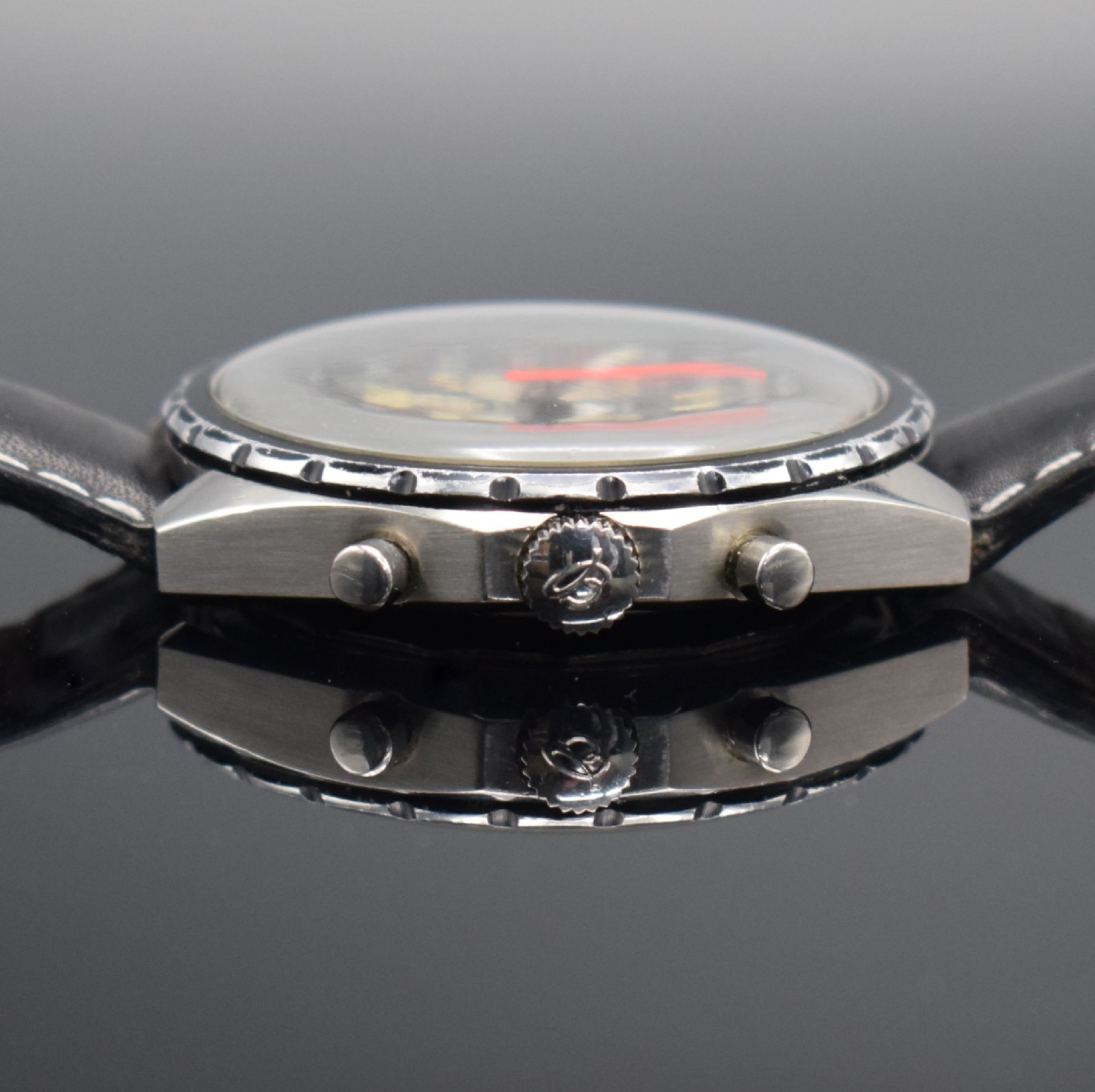 Detail d: BREITLING Schaltradchronograph Navitimer, Handaufzug, Schweiz um 1967, Ref. 0816, Edelstahl, verschr. Boden ber., Außenkranz zur Zahlenkoordination ...