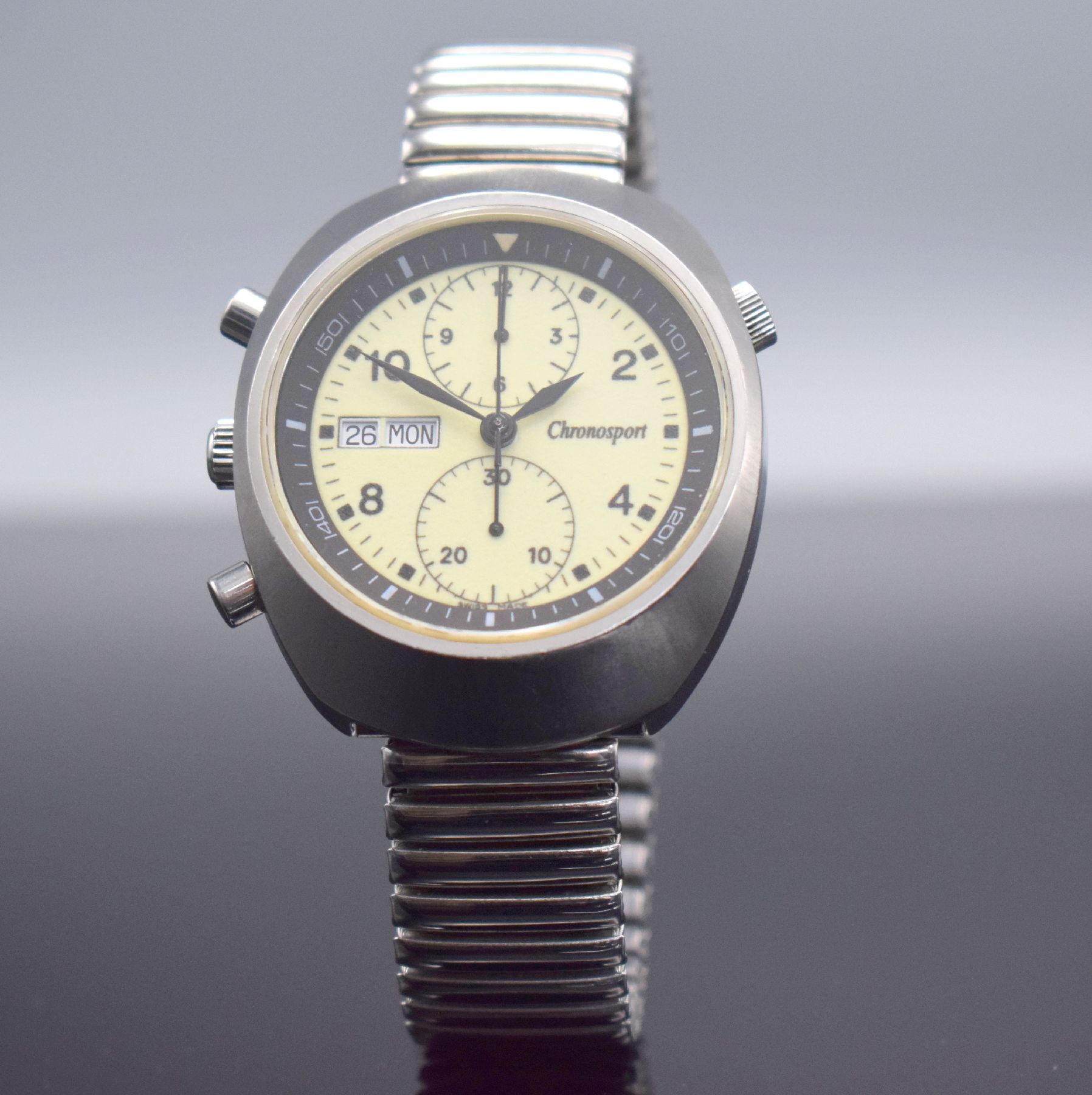 Detail a: CHRONOSPORT seltener Armbandchronograph, Automatik, Schweiz um 2004, Edelstahlgeh. inkl. neutr. Flexband, Boden & Krone bei 9 verschr., ...