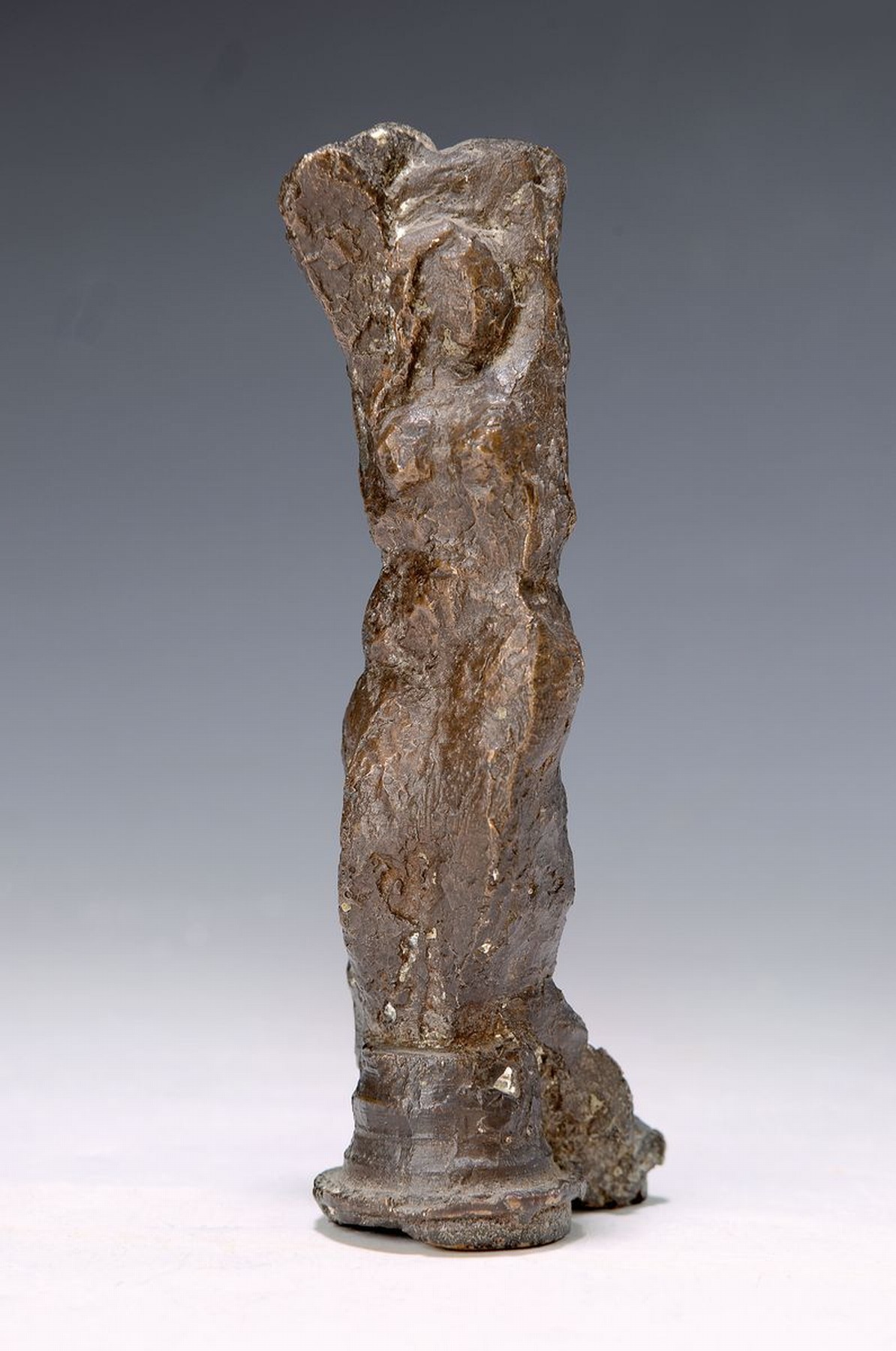 Unbekannter zeitgenössischer Künstler, Aphrodite, Bronzeskulptur, H. ca. 15cm