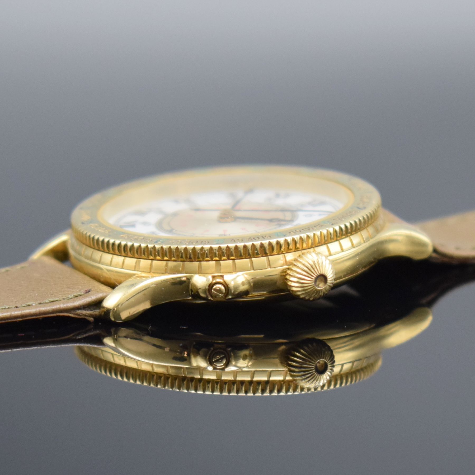 Detail d: LONGINES Stundenwinkeluhr nach Charles A. Lindbergh, Schweiz verk. lt. beil. Pap. 05/1990, Automatik, Ref. 989.5216, Geh. in GG 750/000, Boden ...