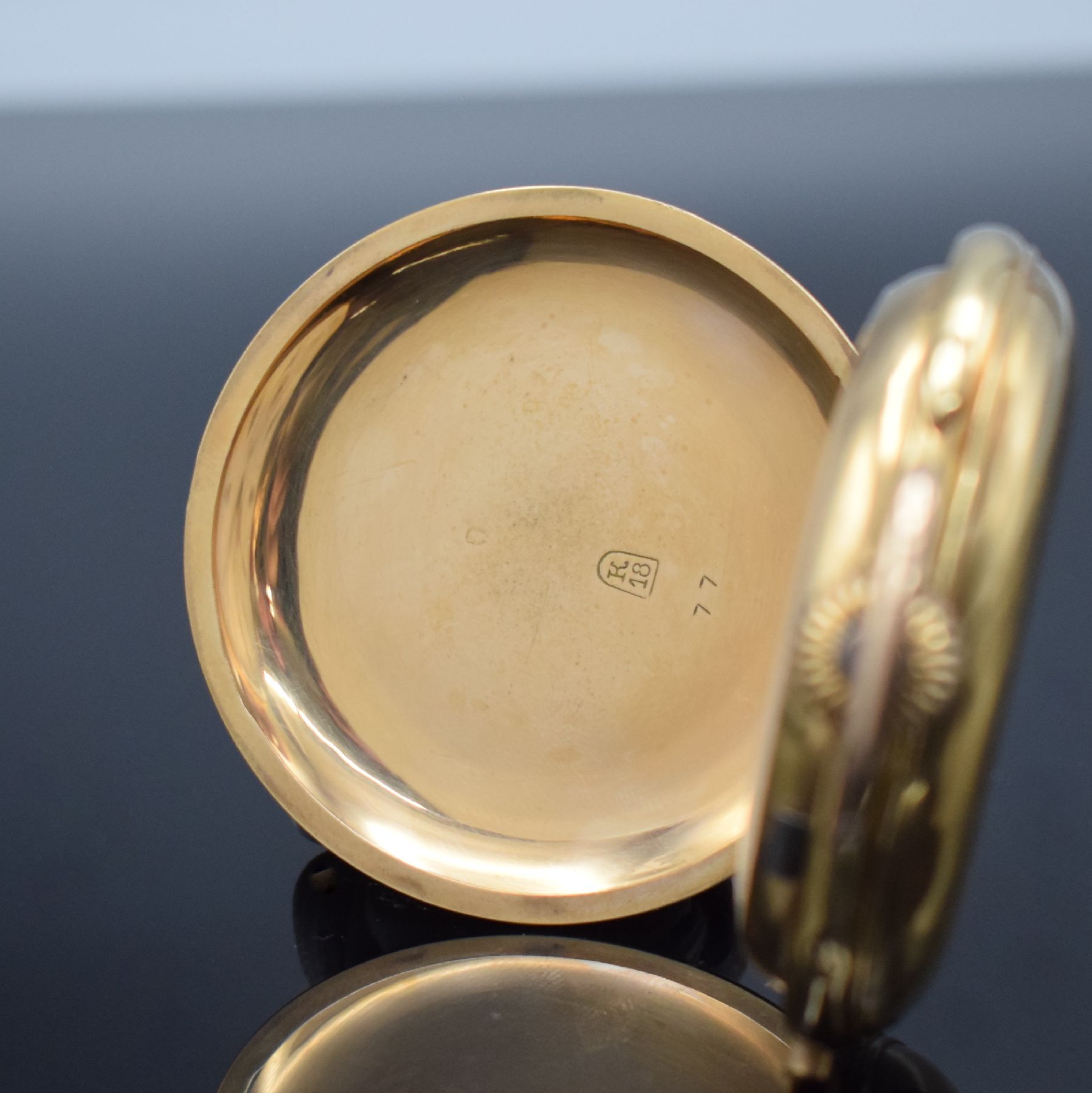 Detail a: TEMPORA Herrensavonette in GG 750/000 mit Minutenrepetition & Chronograph, Schweiz für den Deutschen Markt um 1900, 3-Deckel Goldgeh. dell./riss., ...