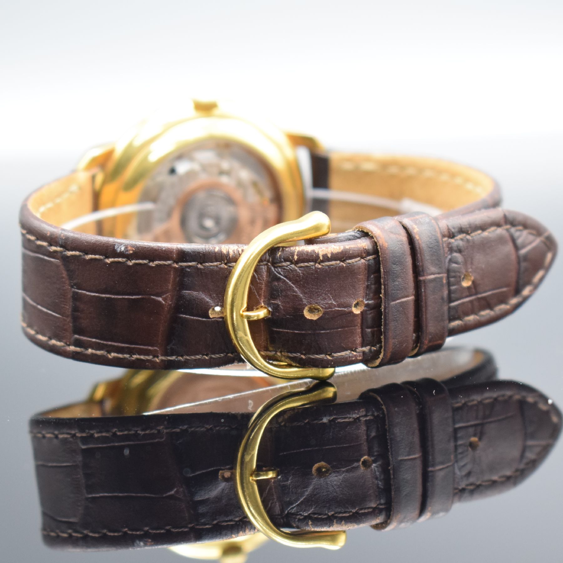 Detail d: MAURICE LACROIX Regulateur Herrenarmbanduhr, Schweiz um 1995, Automatik, verg. Geh. beids. vergl., Boden aufgedr., Korrekturdr. seitl. im Geh. ...