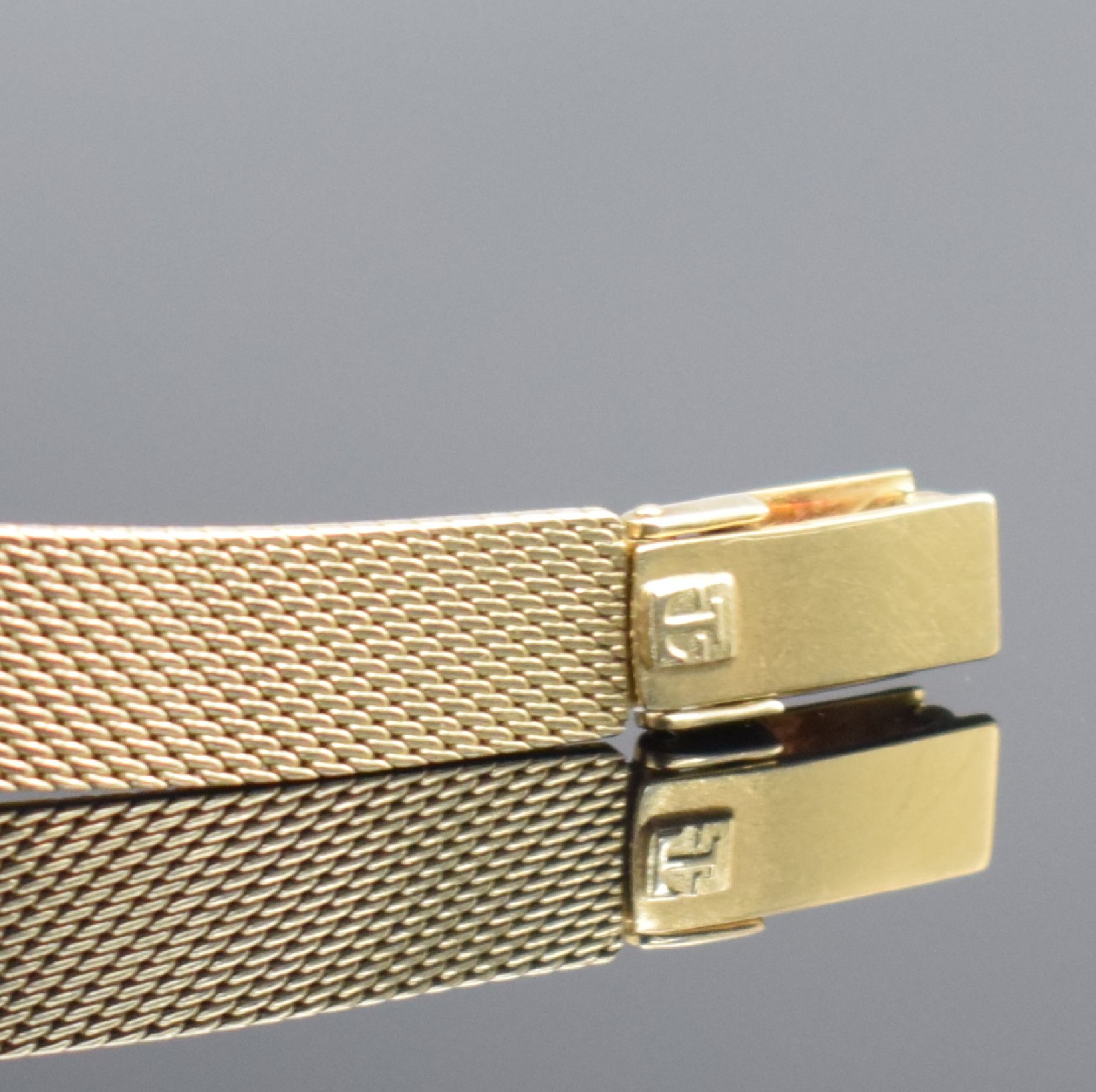Detail c: TISSOT Damenarmbanduhr in GG 585/000, Schweiz um 1965, Handaufzug, Boden aufgedr., Milanaiseband in GG 585/000, silb. Zifferbl. m. aufgel. Std.-Ind. ...