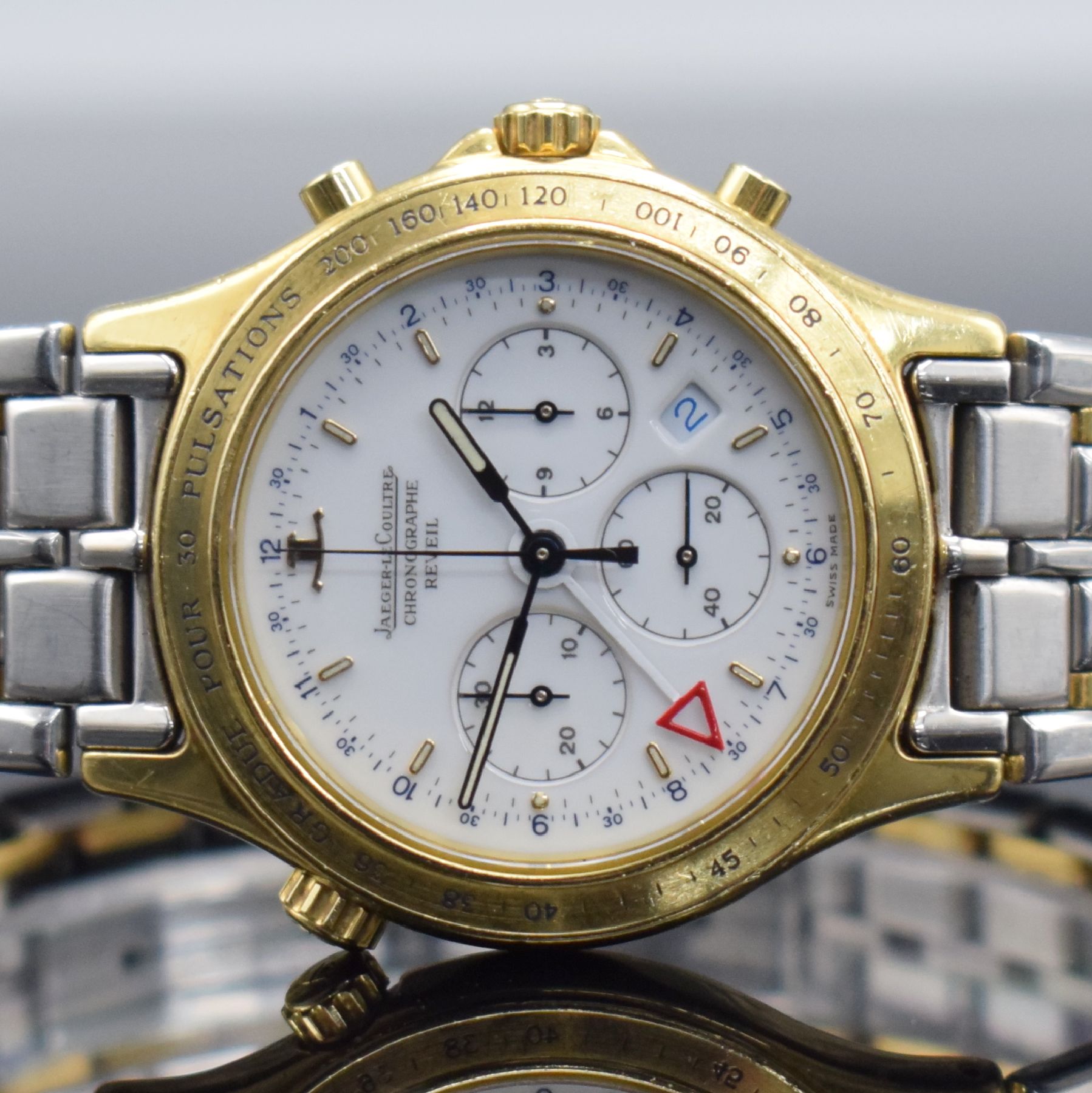 Detail a: Jaeger-LeCoultre seltener Armbandwecker mit Chronograph Serie Heraion Referenz 116.1.33, Schweiz um 1989, quarz, Geh. massiv GG 750/000 inkl. ...