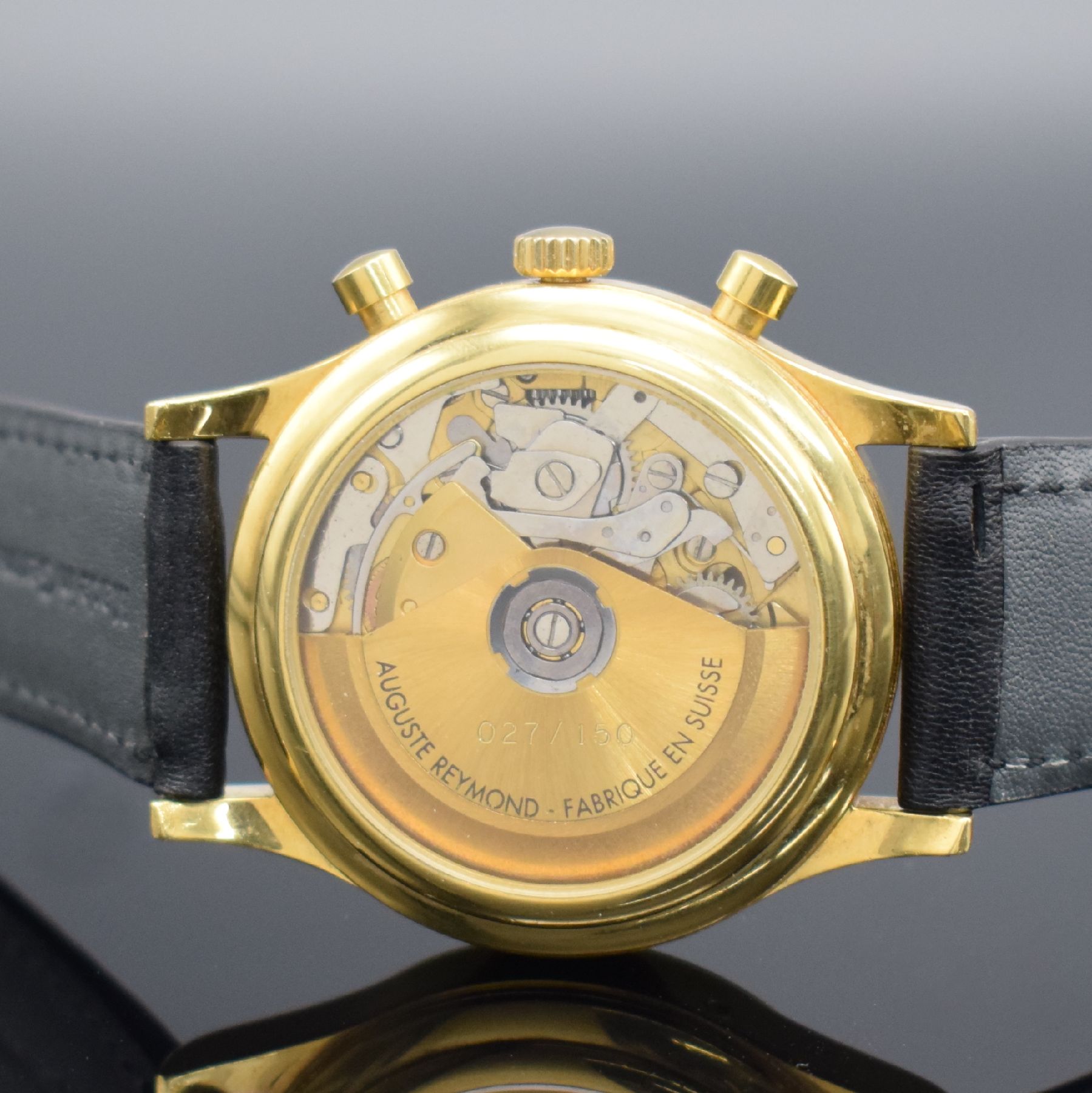 Detail e: AUGUSTE RAYMOND limitierter Armbandchronograph mit Vollkalenderanzeige in GG 750/000, Automatik, Schweiz um 2000, auf 150 Stück lim. Sondermodell, ...