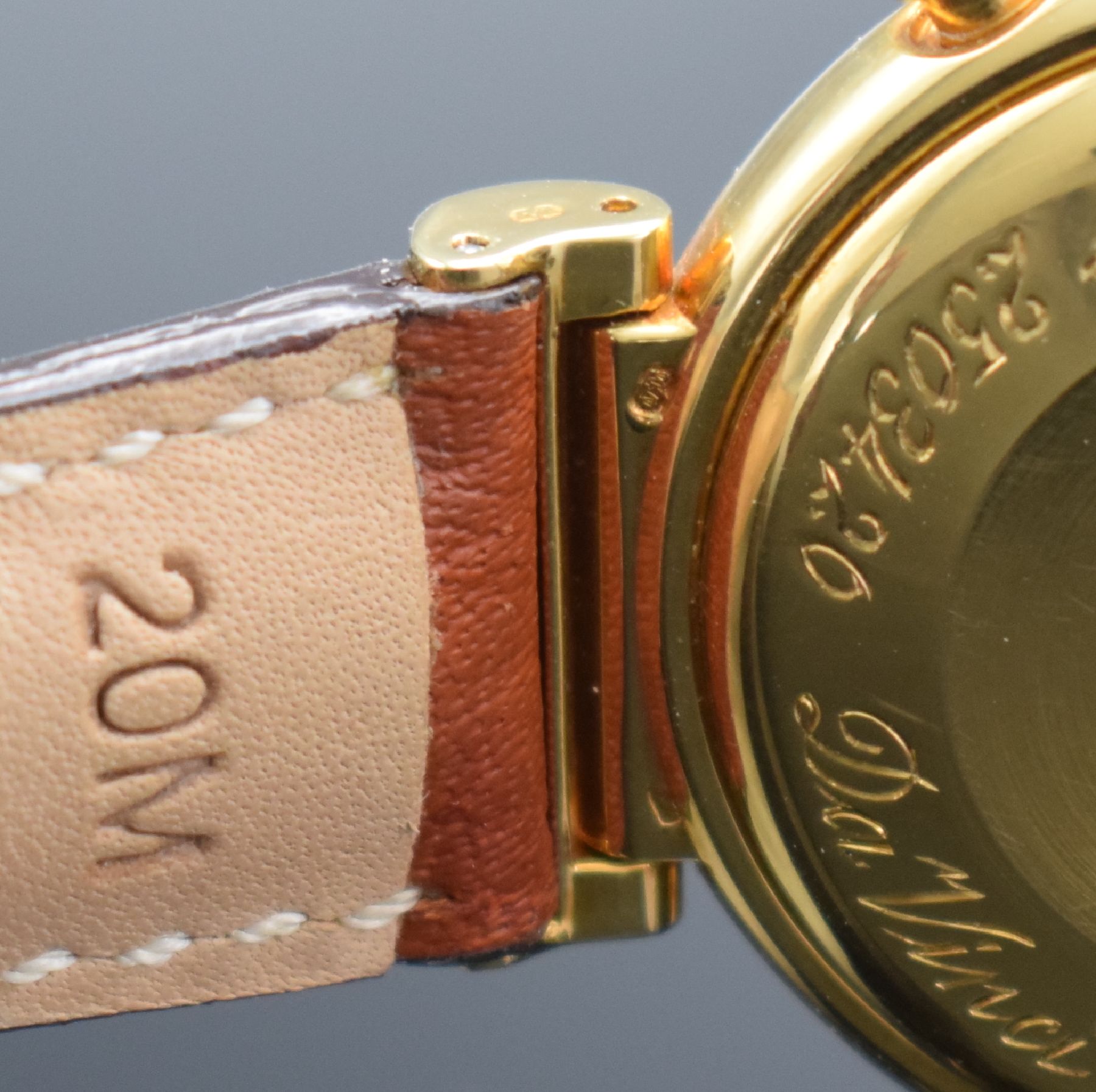 Detail i: IWC feiner astronomischer Armbandchronograph Modell Da Vinci mit ewigem Kalender Referenz 3750 in GG 750/000, Automatik, Lederband m. orig. Dornschl. ...