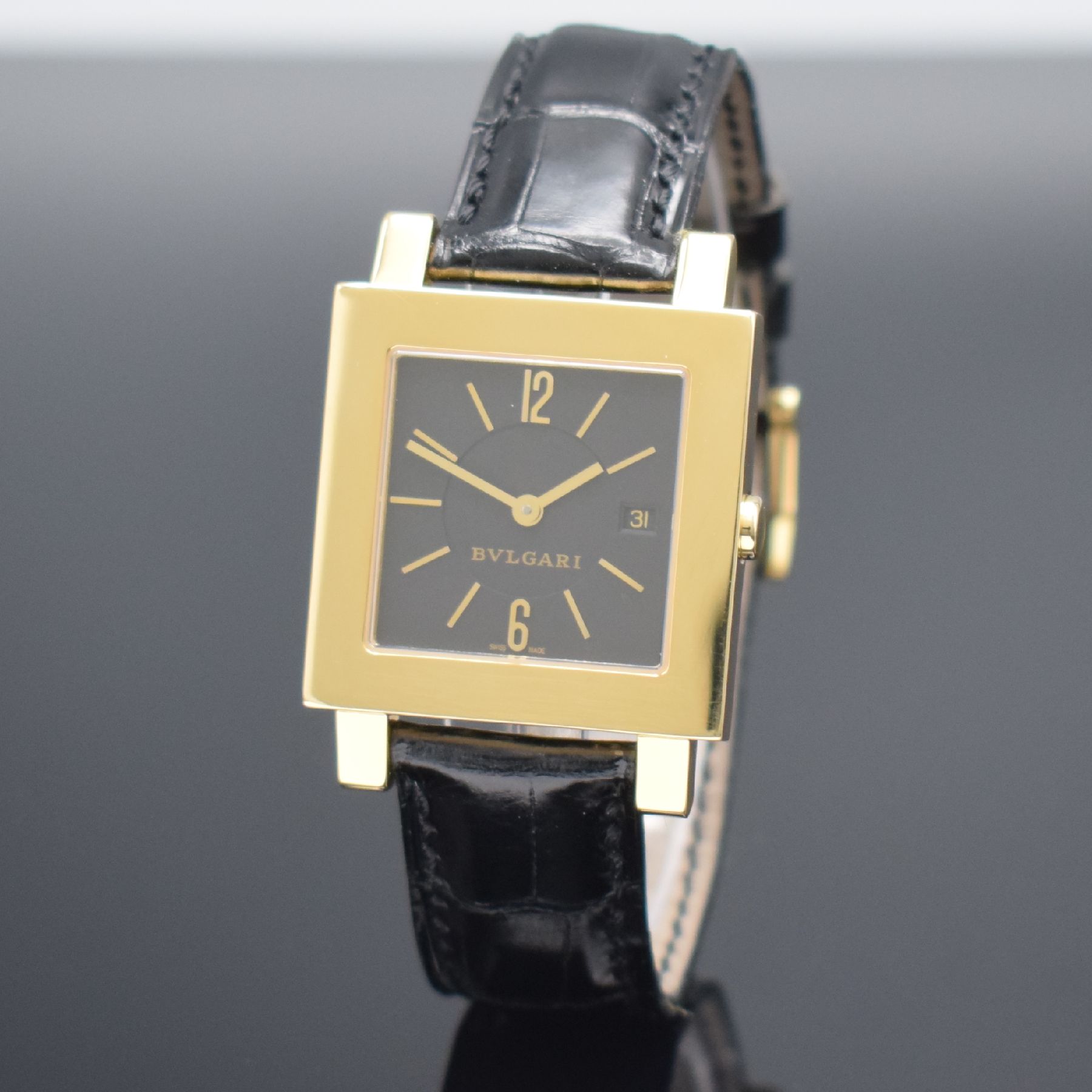 Detail b: BULGARI Quadrato Damenarmbanduhr in GG 750/000, Schweiz um 2000, quarz, Ref. SQ 29 GL, 2- teil. Geh., Boden 8-fach verschr., orig. Lederband m. orig. ...