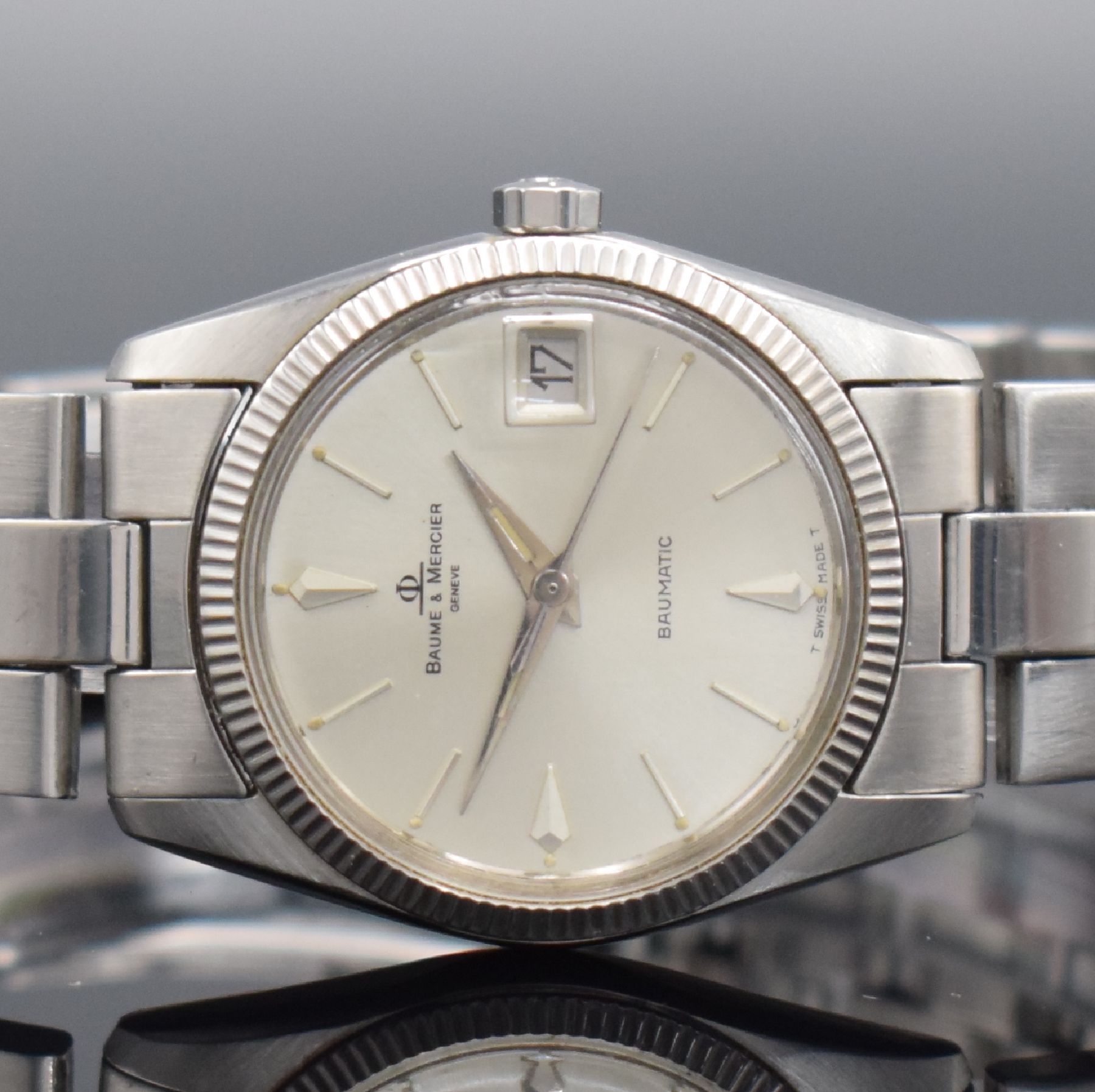 Detail a: BAUME & MERCIER Baumatic Armbanduhr Referenz 1187 in Stahl Schweiz um 1970, Automatik, 2-teil. Geh., Boden geschr., orig. Gliederband m. Faltschl., ...