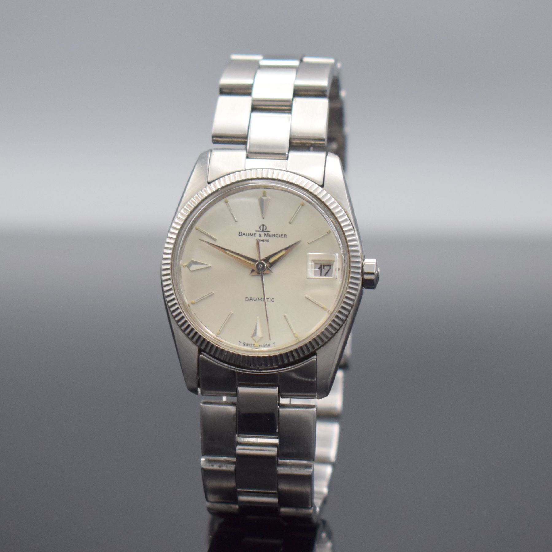 Detail b: BAUME & MERCIER Baumatic Armbanduhr Referenz 1187 in Stahl Schweiz um 1970, Automatik, 2-teil. Geh., Boden geschr., orig. Gliederband m. Faltschl., ...