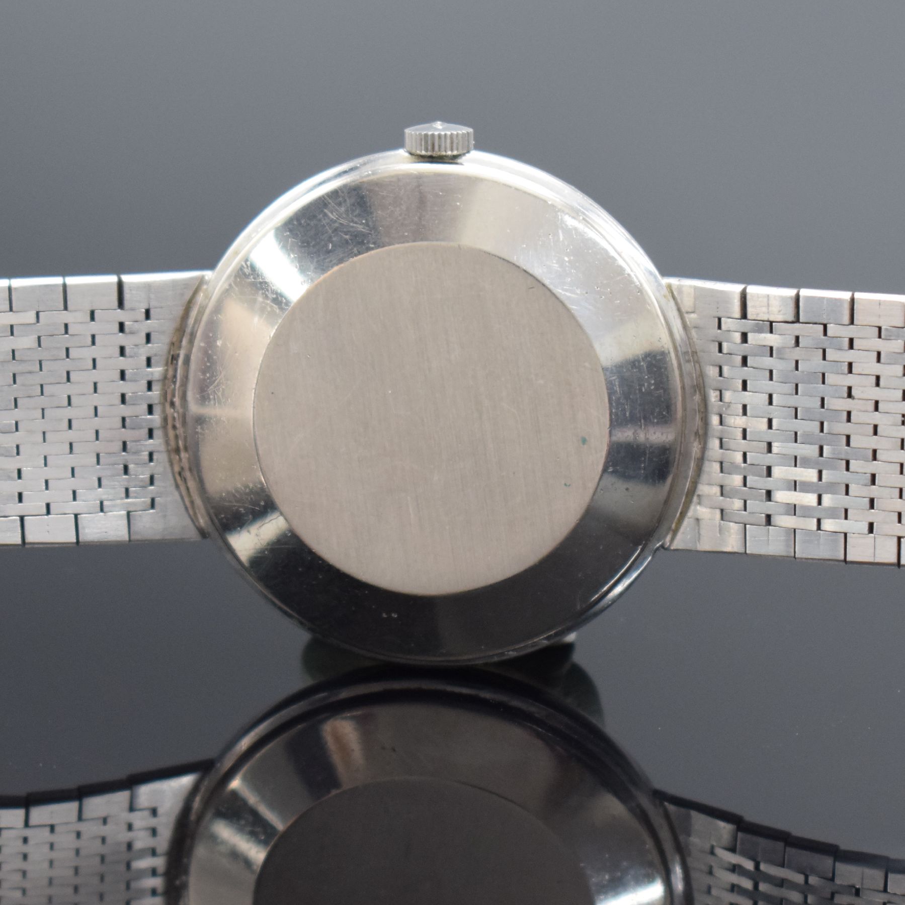 Detail i: IWC Herrenarmbanduhr Kaliber 8541 in WG 750/000 Referenz R 807 A mit original Goldband, Schweiz um 1965, Automatik, 2- teil. Geh., Boden gedr., ...