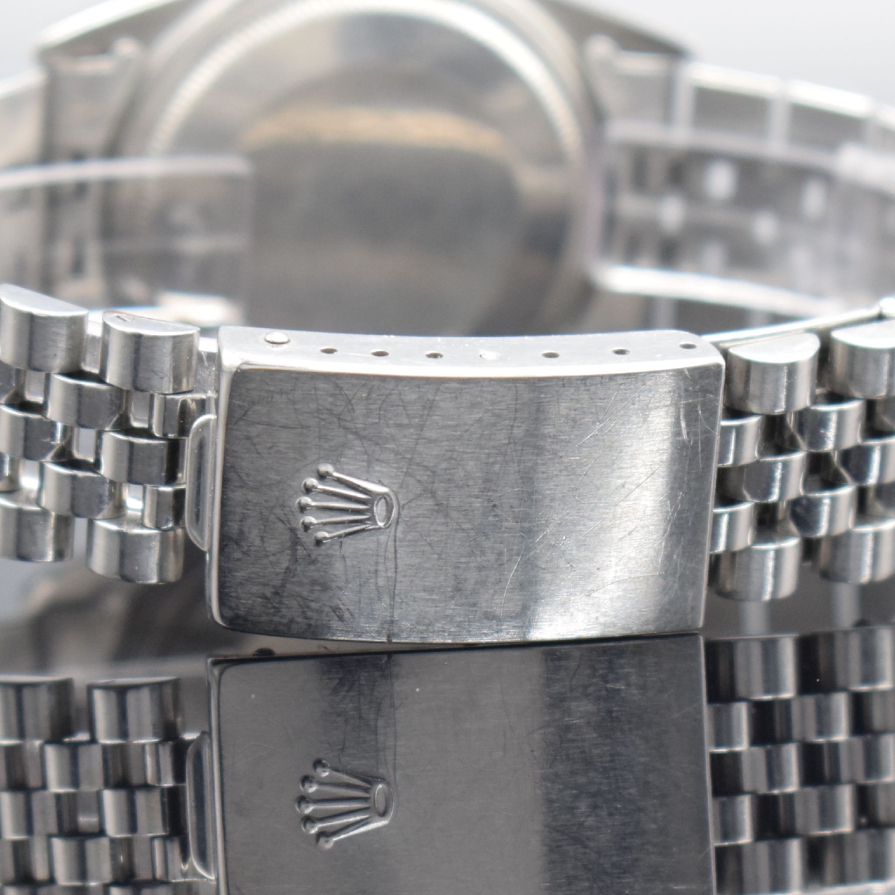Detail f: ROLEX Oyster Perpetual Datejust Herrenarmbanduhr mit Sigma Zifferblatt in Stahl Referenz 1603, Schweiz um 1972, Automatik, Chronometer der ...