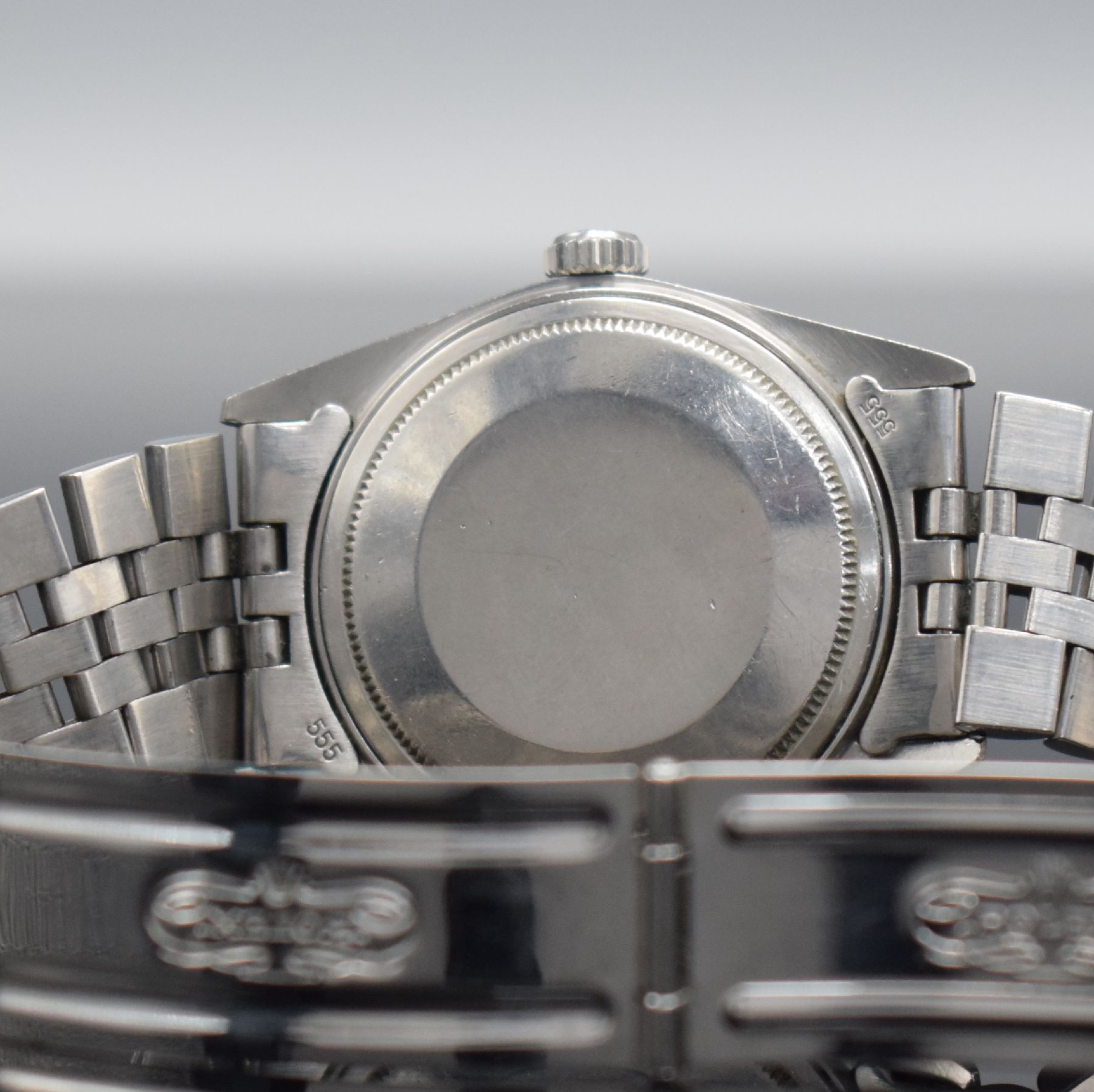 Detail h: ROLEX Oyster Perpetual Datejust Herrenarmbanduhr mit Sigma Zifferblatt in Stahl Referenz 1603, Schweiz um 1972, Automatik, Chronometer der ...