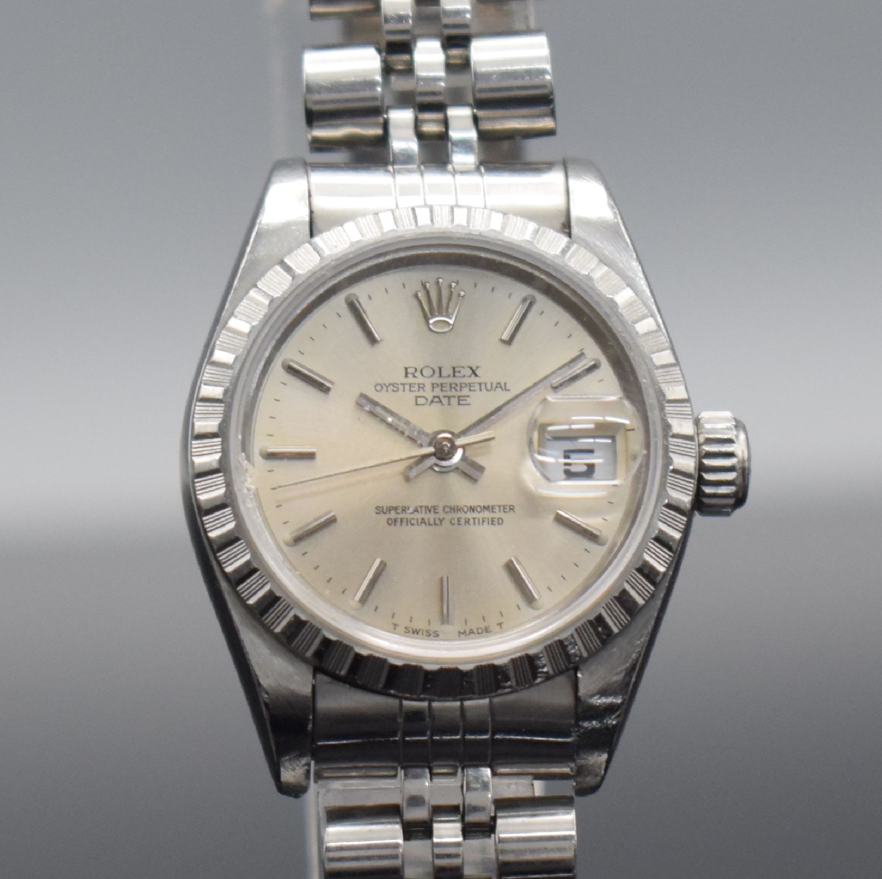 Detail c: ROLEX Oyster Perpetual Date Damenarmbanduhr in Stahl, Schweiz verk. lt. beil. Pap. 10/ 1996, Automatik, Ref. 69240, Chronometer der Superlative, ...