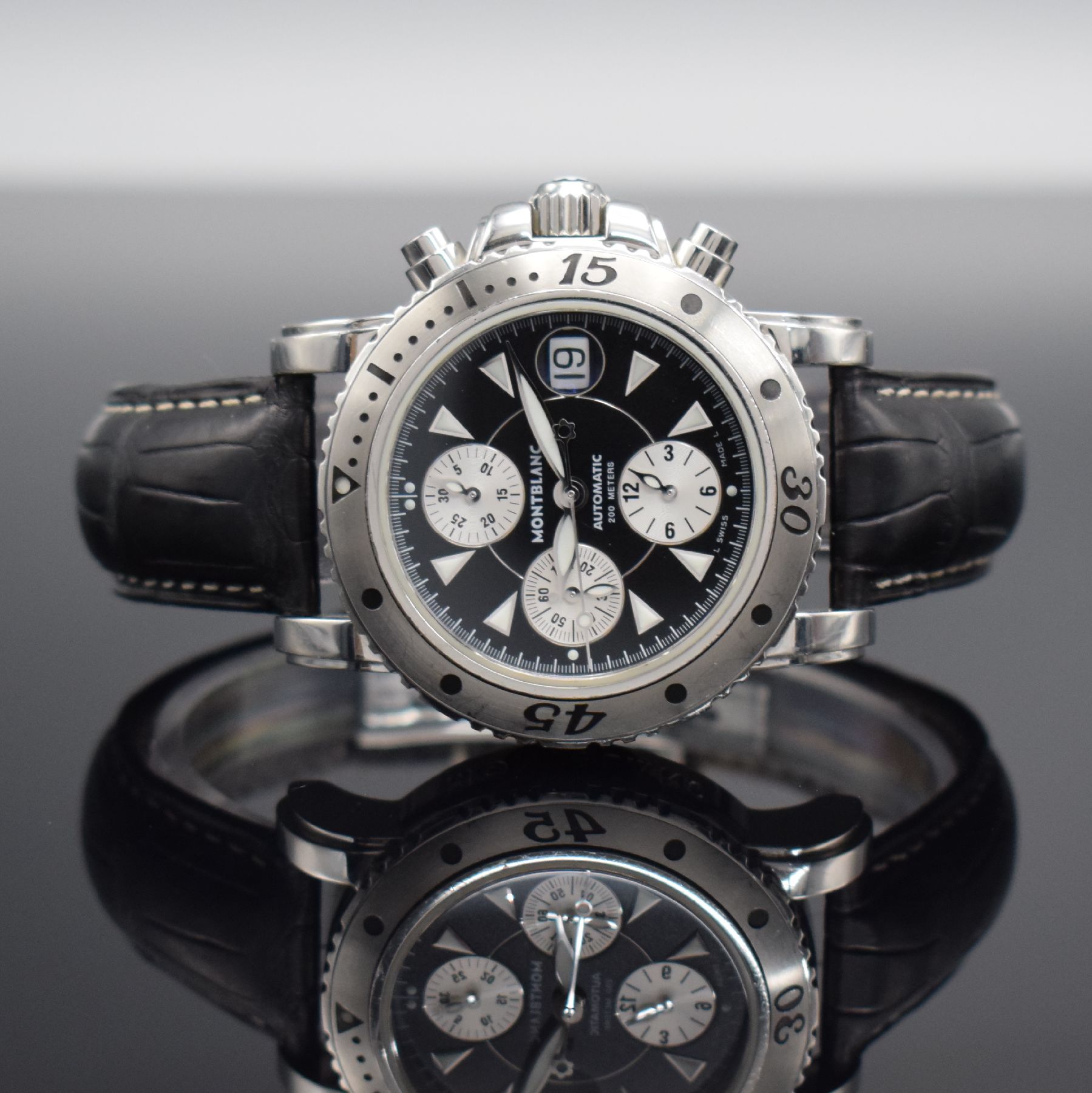 MONTBLANC Herrenarmbanduhr mit Chronograph Referenz 7034, Schweiz um 2010, Automatik, verschr. Edelstahlgeh., Lederband m. orig. Faltschl., eins. ...