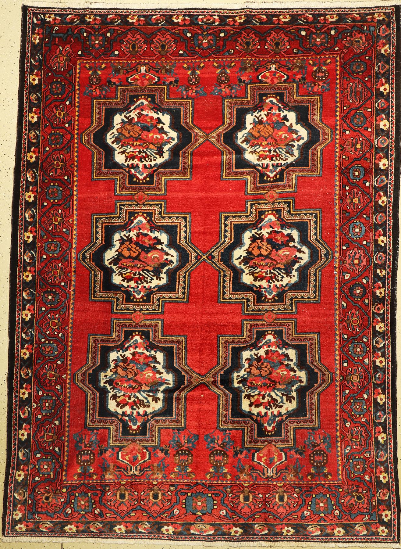 Bachtiar Golfarang, Persien, um 1940, Wolleauf Baumwolle, ca. 295 x 213 cm, EHZ: 3