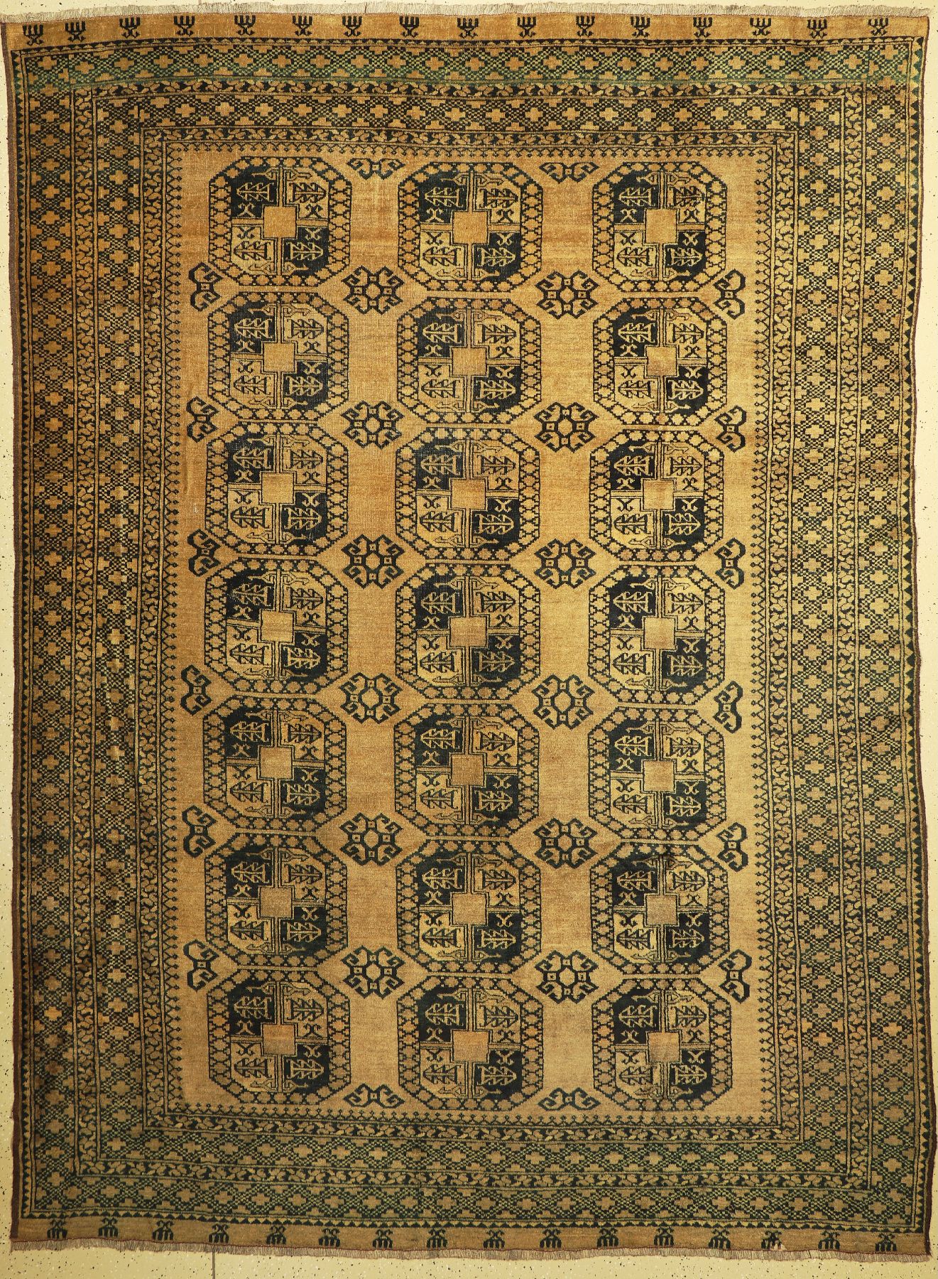 Ersari alt, Afghanistan, um 1950, Wolle aufWolle, ca. 350 x 260 cm, EHZ: 3