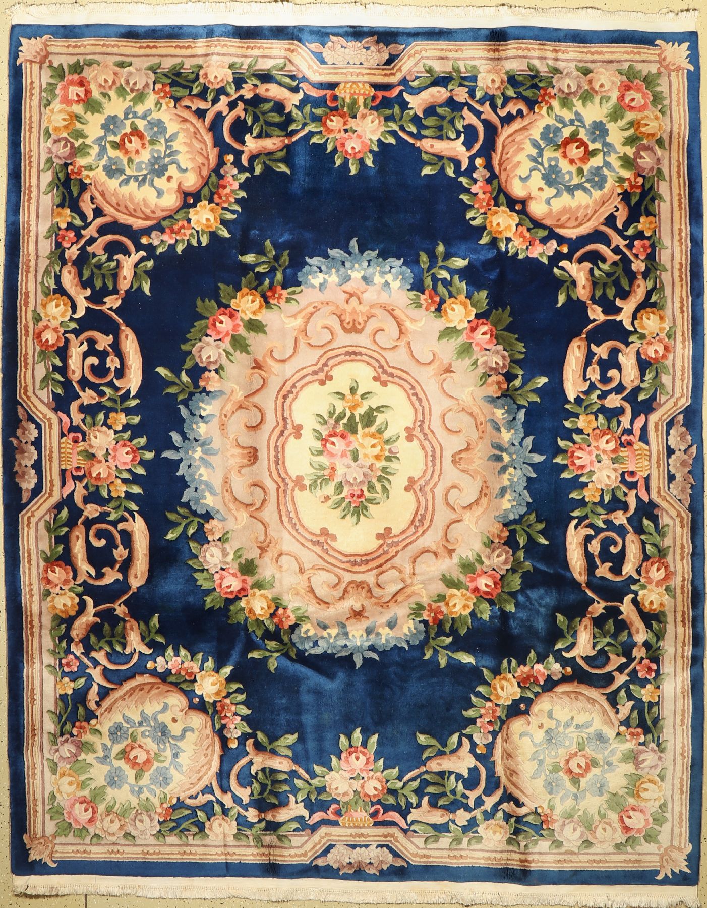 Aubusson Teppich, China, ca. 50 Jahre, Wolle auf Baumwolle, ca. 294 x 240 cm, EHZ: 2