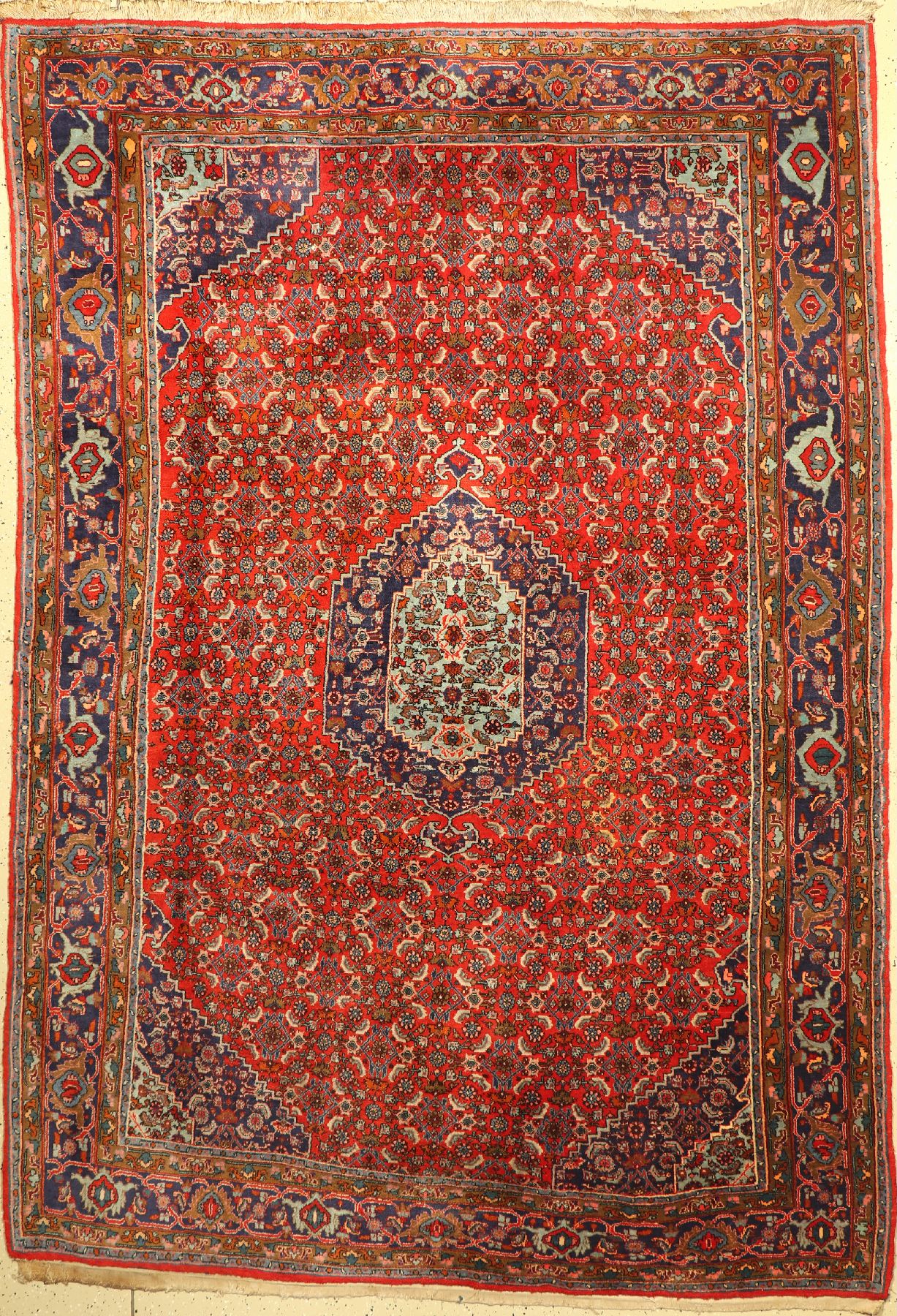 Bidjar alt, Persien, ca. 60 Jahre, Wolle auf Baumwolle, ca. 296 x 208 cm, EHZ: 2-3