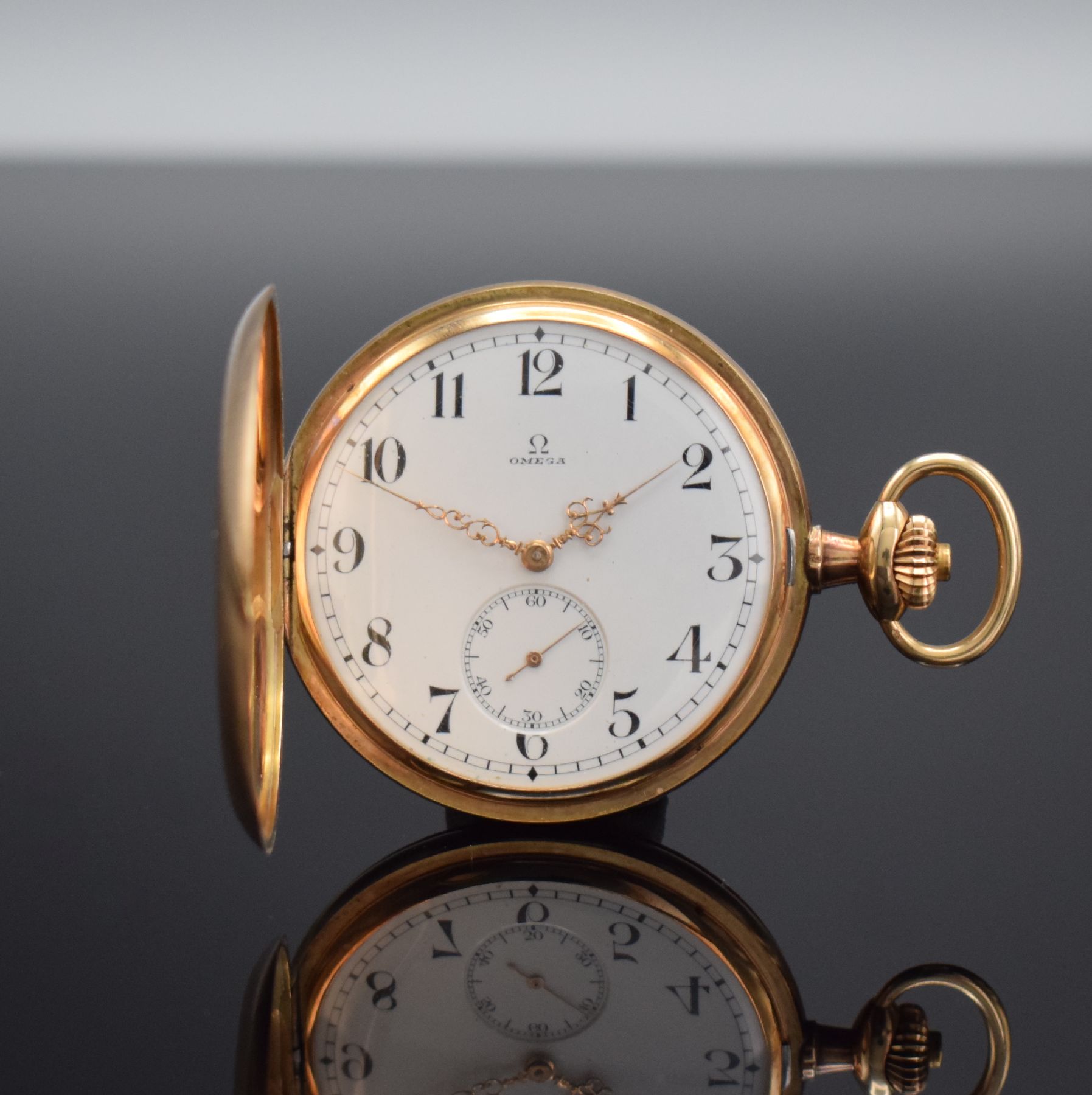 OMEGA Savonette Herrentaschenuhr in RoseG 585/000, Schweiz um 1910, 4-teil. Goldgeh. l. dell., Goldcuvette m. Medaillengravur, beide Schalen sym. ...
