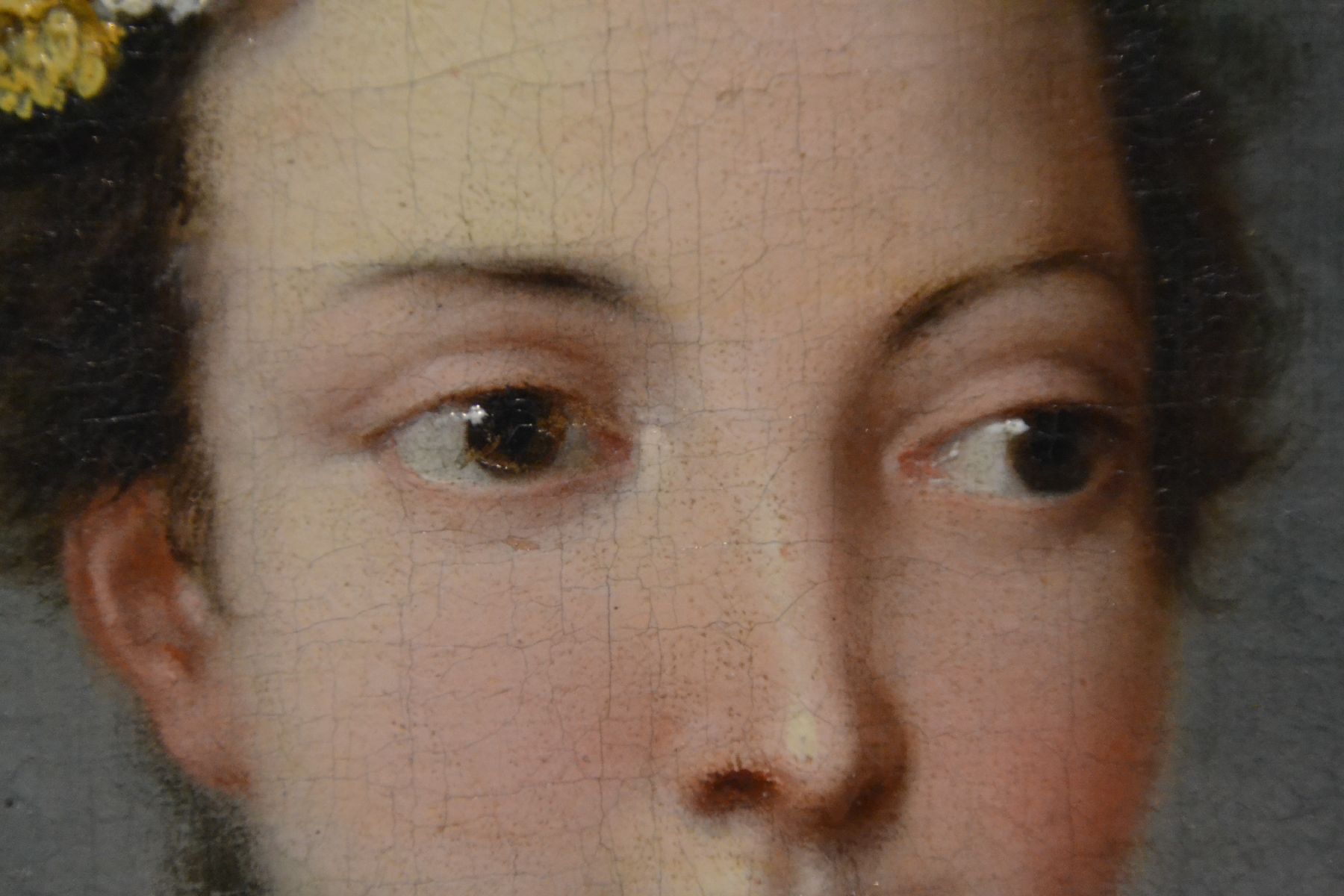 Detail d: Porträtist, deutsch, um 1780, feines Porträt einer jungen Dame mit Blumenbuketts im Haar, im Dekolleté und in der Hand, feine lasierende Malerei ...
