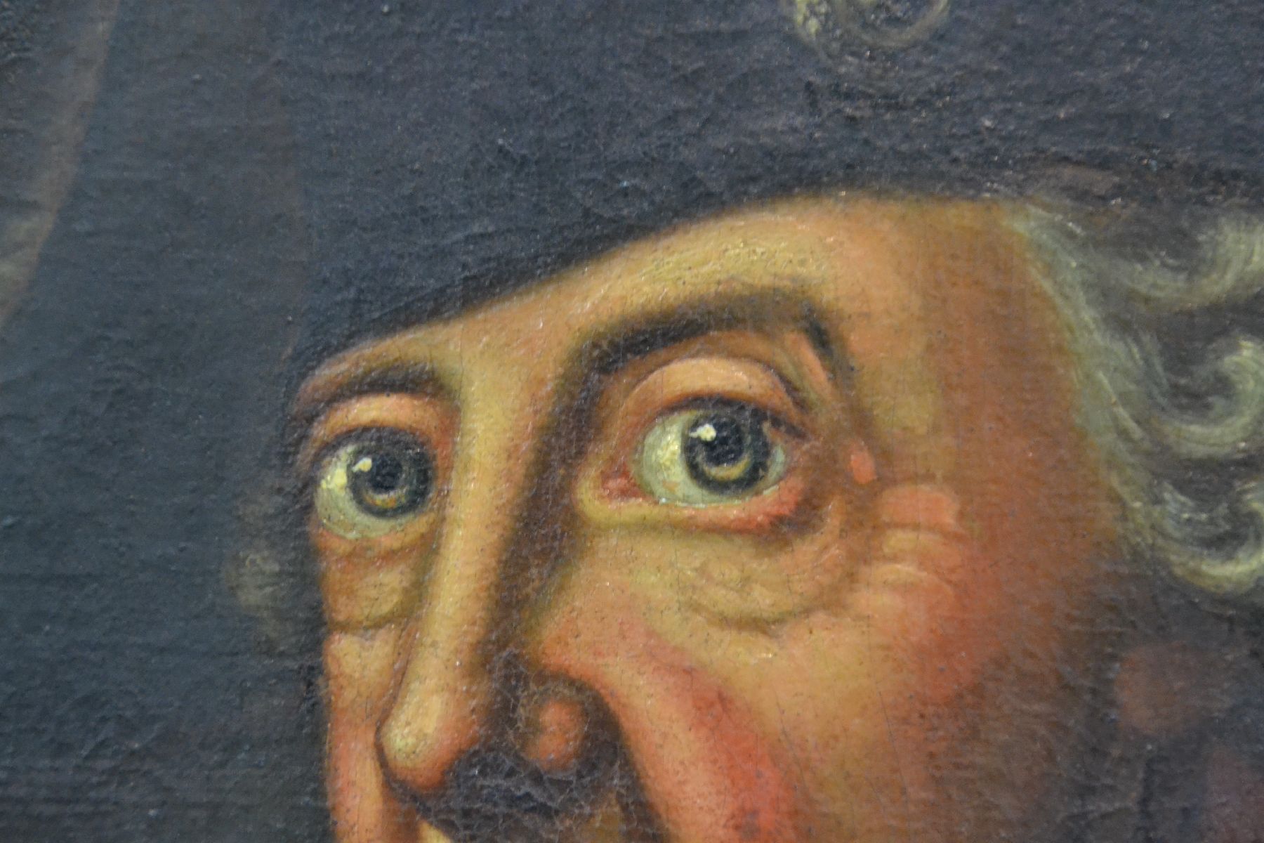 Detail b: Unbekannter Künstler, um 1910-1930, Porträt des König Friedrich II. genannt der Große oder auch volkstümlich der alte Fritz, Öl/Hartfaser, ...
