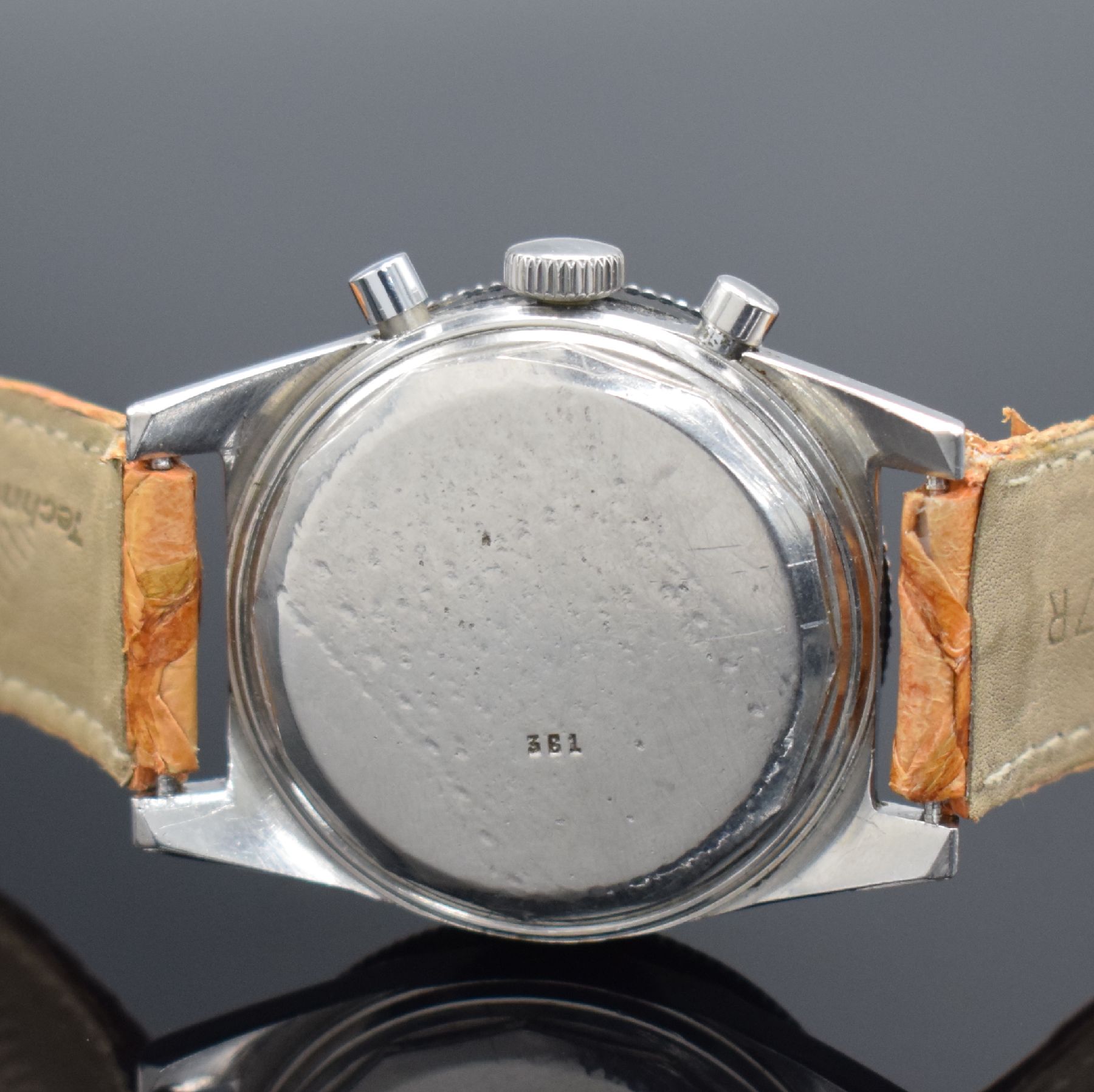 Detail b: PHILIPPE Herrenarmbanduhr mit Chronograph, Schweiz um 1960, Handaufzug, 2-teil. Geh. in Stahl, Boden geschr., eins. drehb. Lünette, schwarzes ...
