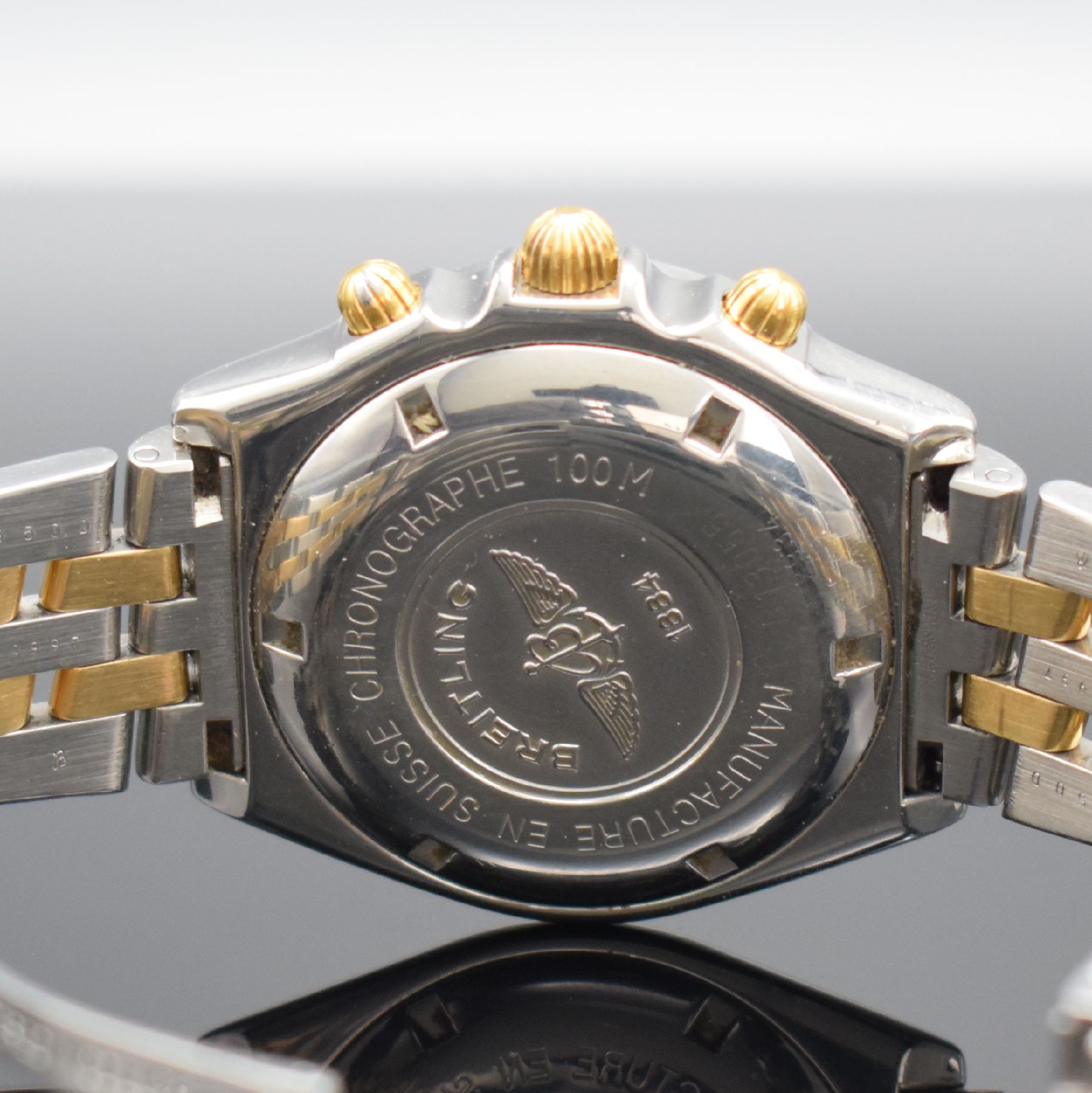 Detail d: BREITLING Herrenarmbanduhr Modell Crosswind mit Chronograph, Schweiz um 2000, Automatik, Ref. B13055, Edelstahl/Gold komb. inkl. Pilotband m. ...