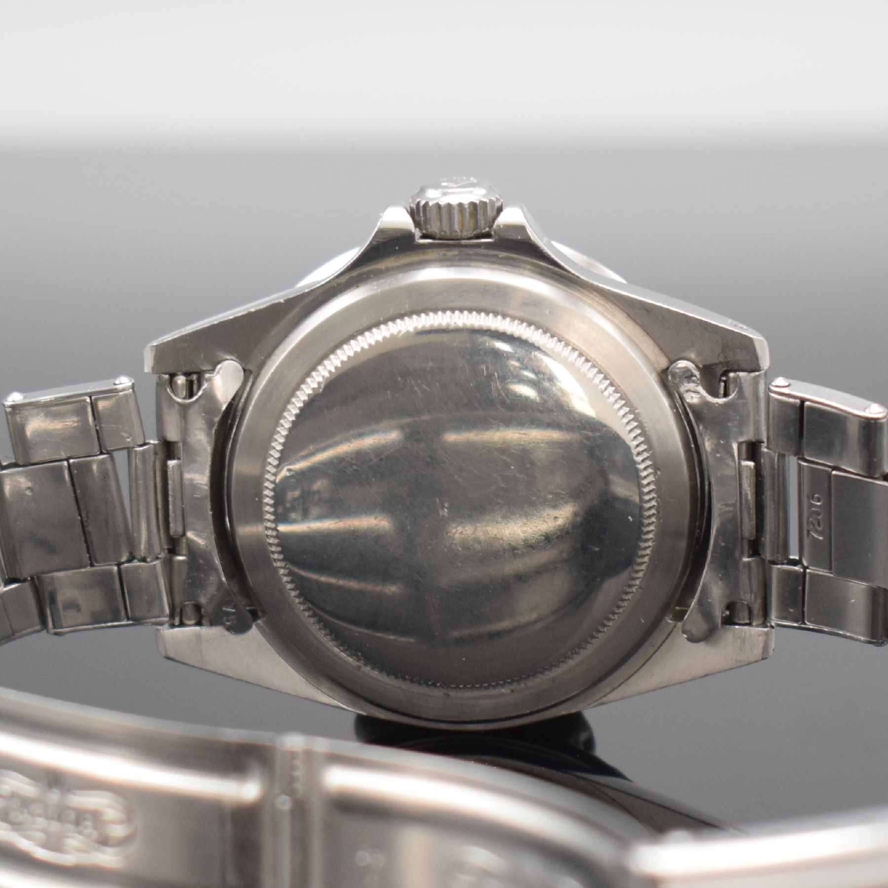 Detail d: ROLEX seltene Herrenarmbanduhr Oyster Perpetual Submariner Referenz 5513 mit sogenanntem "Shiny Dial", Schweiz lt. Bodenstempel 3. Quartal ...