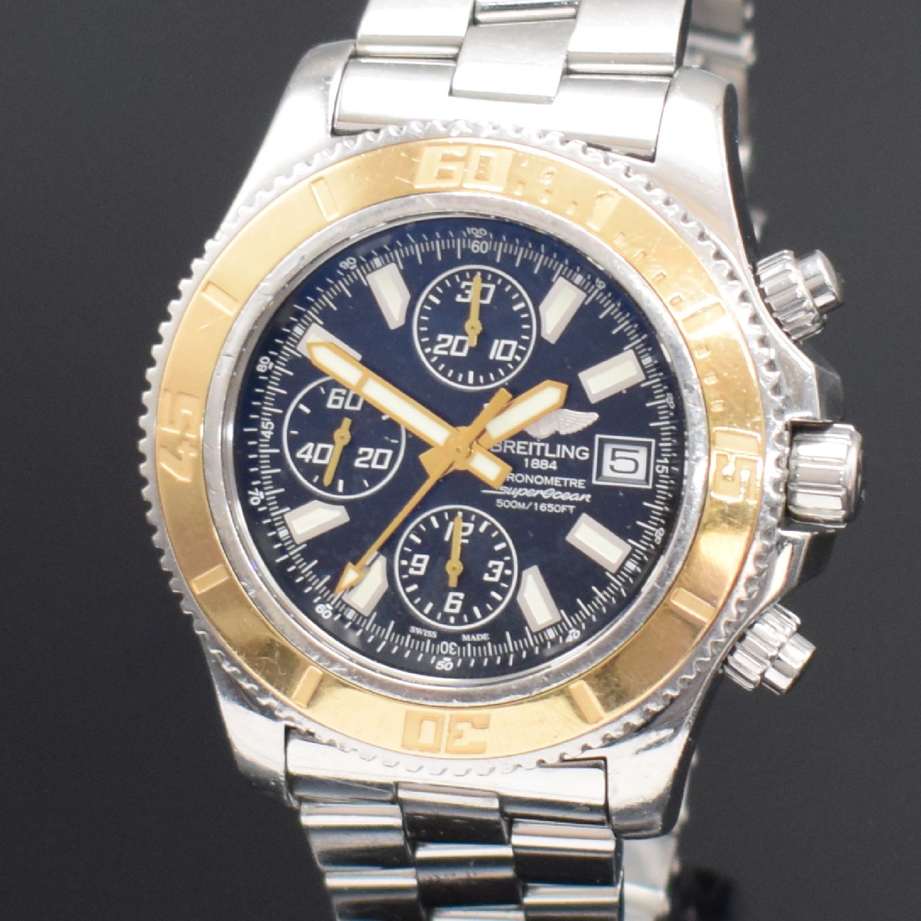 Detail a: BREITLING Super Ocean Chronograph II Referenz C13341, Automatik, Schweiz um 2012, Chronometer in Edelstahl/Gold kombiniert inkl. Gliederband m. ...