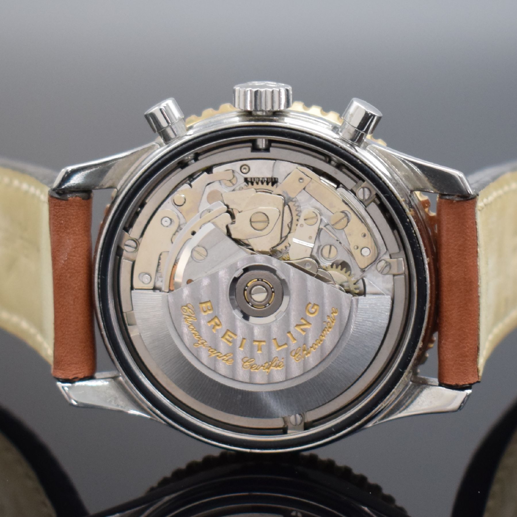 Detail f: BREITLING Old Navitimer Armbandchronograph Referenz D13322, Automatik, Schweiz um 2000, Edelstahl/Gold kombiniert, Boden verschr., blaues ...