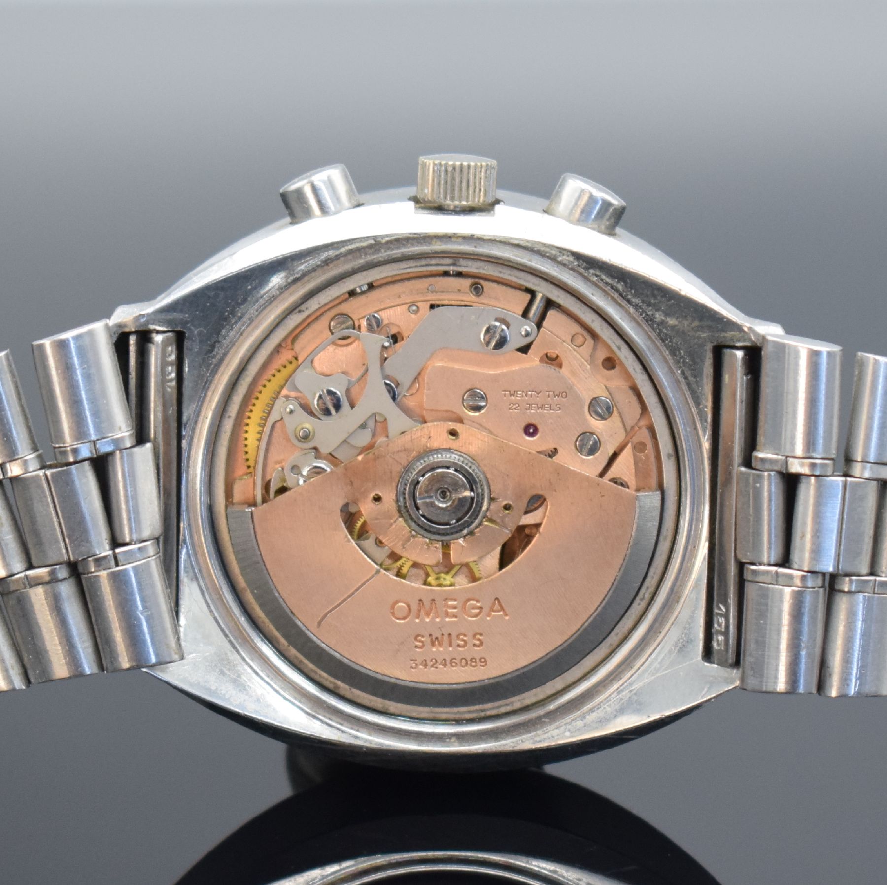 Detail f: OMEGA Speedmaster Professional Mark III Armbandchronograph Referenz 176.002, Schweiz um 1972, Automatik, massives Edelstahlgeh., Boden m. ...