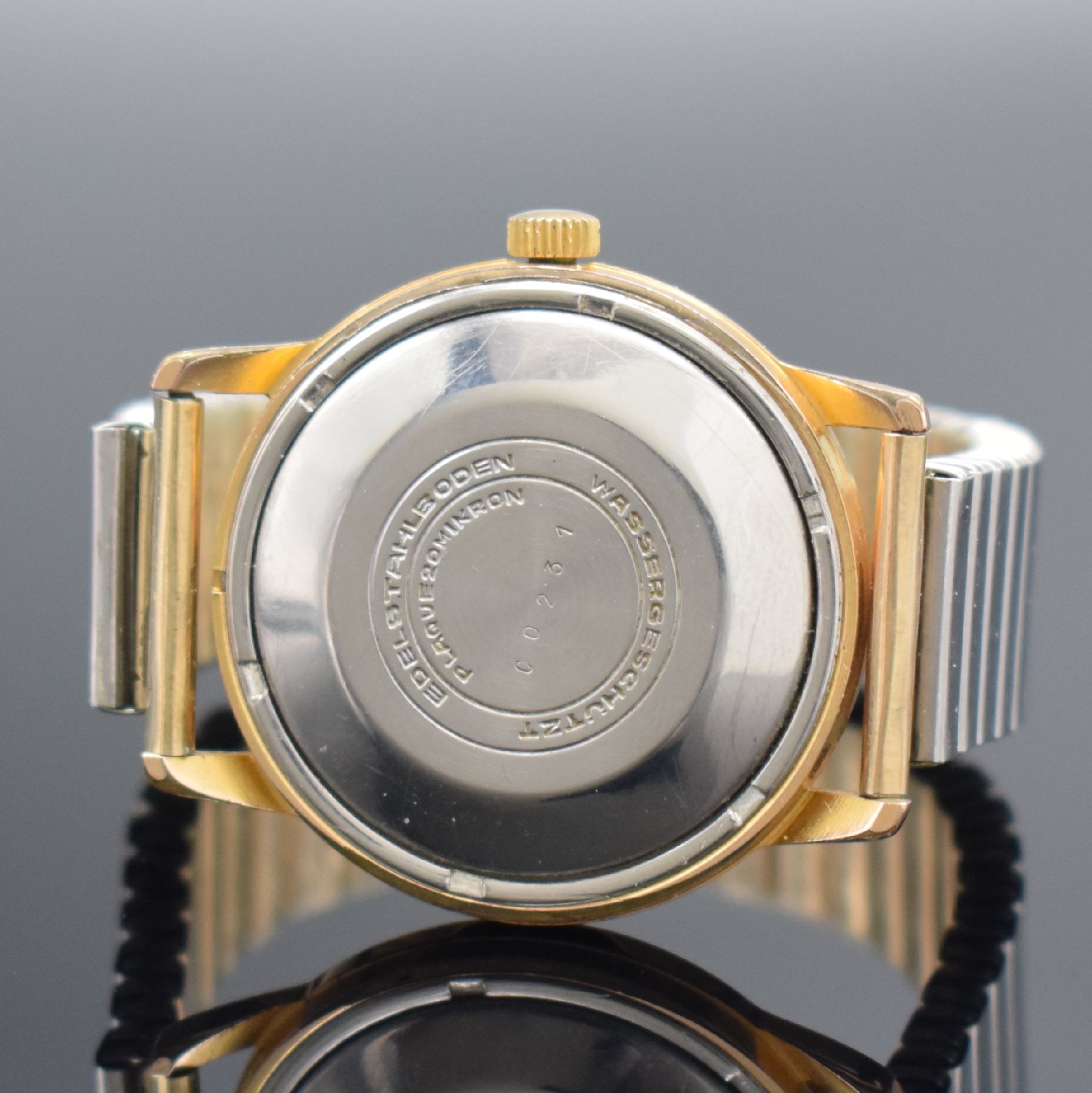 Detail k: GLASHÜTTE / GUB 3 vergoldete Armbanduhren, Deutschland 1960er Jahre, alle Automatik, 2x Böden aufgedr., 1x Boden verschr., silb. Zifferblätter m. ...