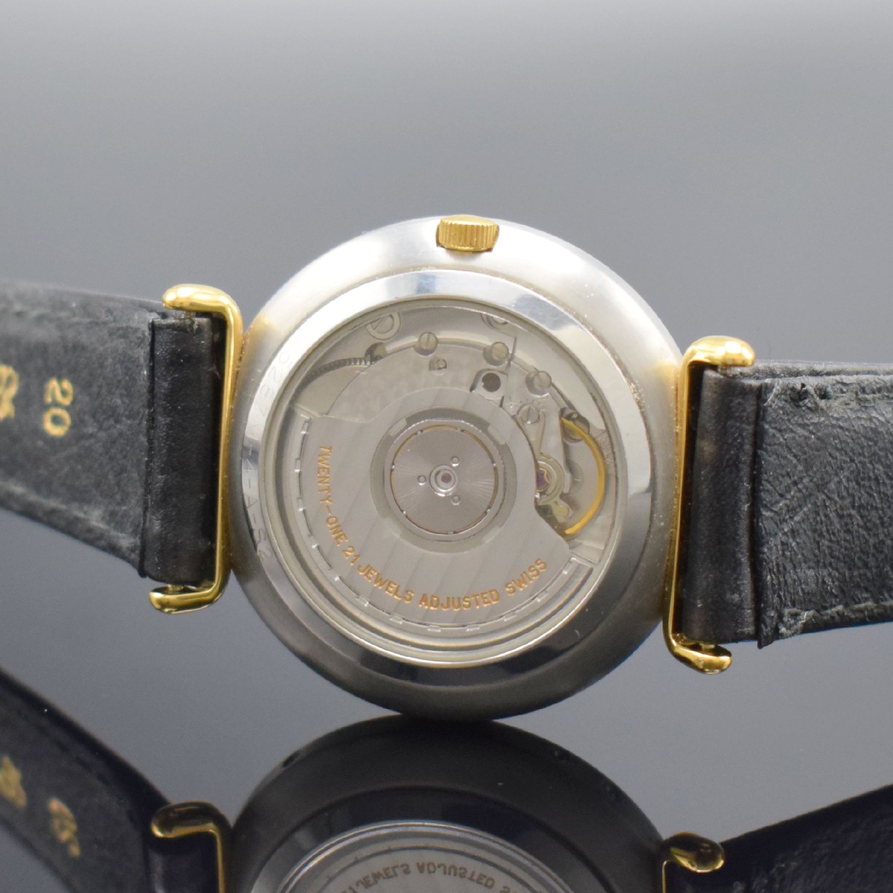 Detail f: CHRONOSWISS / KELEK Armbanduhr mit Kalender inklusive Mondphase, Schweiz um 1987, Automatik, Edelstahl/Gold komb., vergl. Boden aufgedr., angesetzt. ...