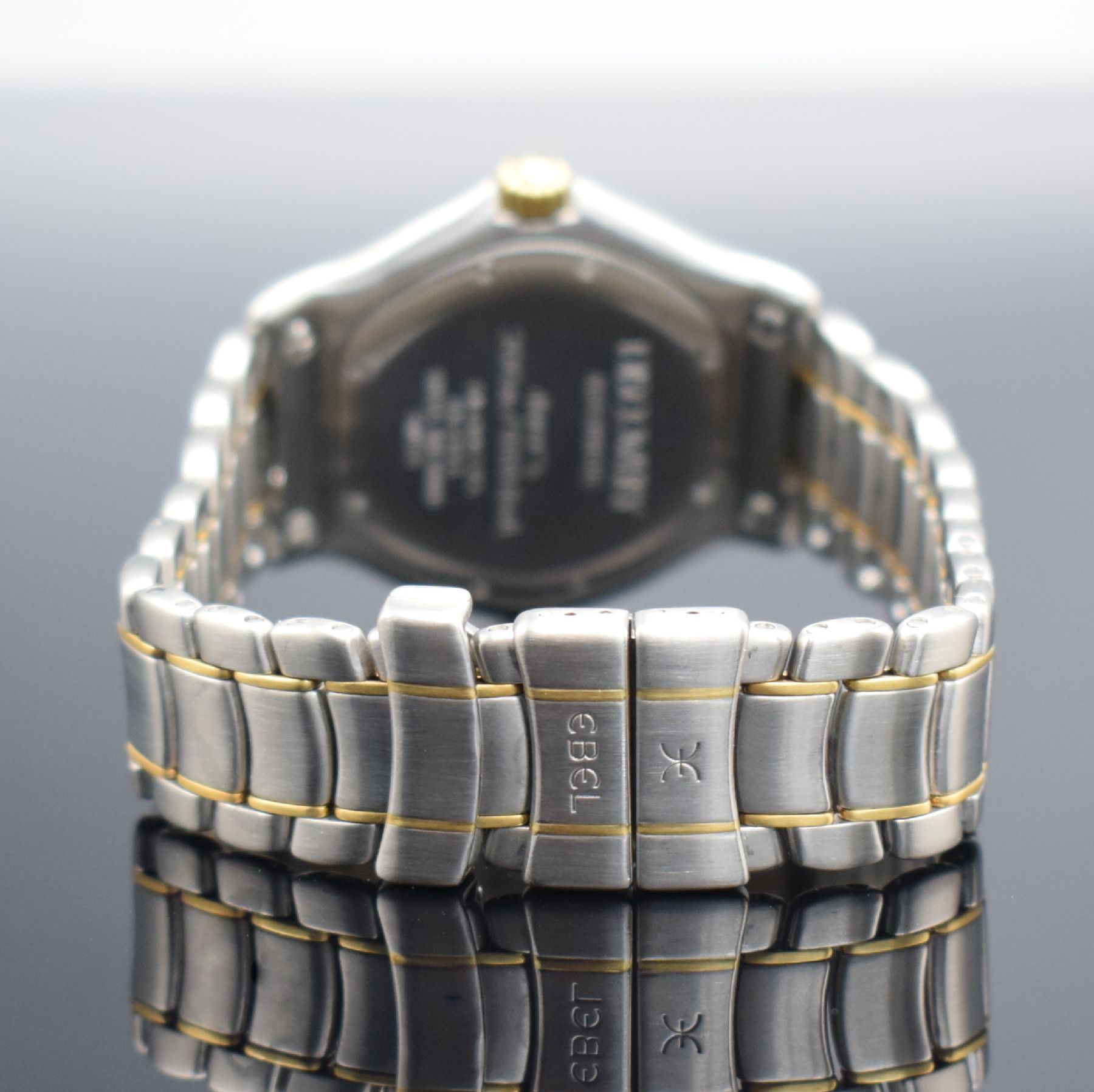 Detail d: EBEL Discovery Herrenarmbanduhr, Schweiz um 1995, Automatik, Edelstahl/GG 750/000 komb. inkl. Gliederband m. Faltschl., verschr. Boden (1x Schr. ...