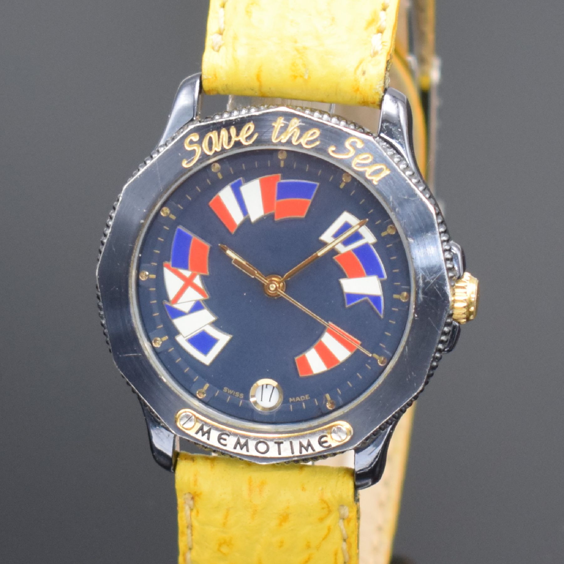 Detail a: MEMOTIME Save the Sea Armbanduhr im Corum Design, Schweiz um 1995, Automatik, dunkelblau beschichtetes Geh., Boden aufgedr., dunkelblaues Zifferbl. ...