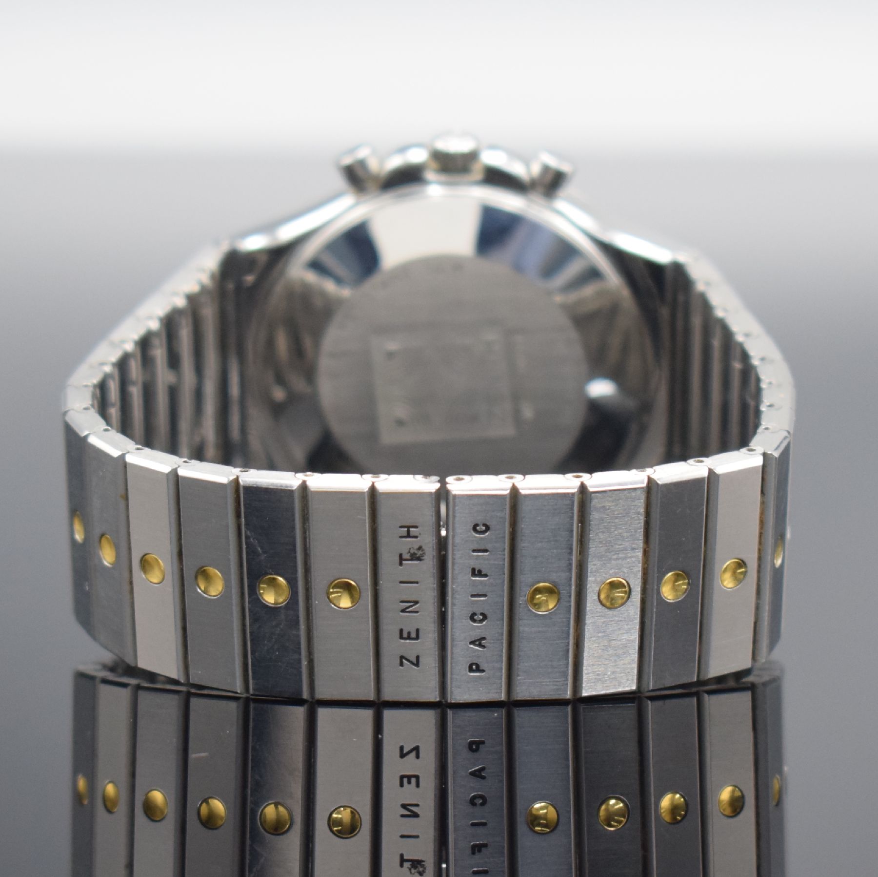 Detail b: ZENITH El Primero Pacific Armbandchronograph in Stahl, Schweiz um 1993, Automatik, Ref. 59.0010.400, Boden aufgedr., Krone verschr., orig. Stahlband ...