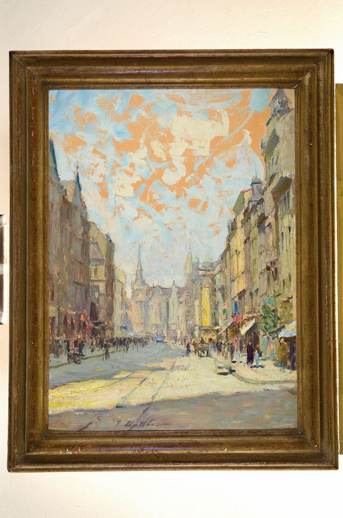Detail k: Fritz Stattler, 1867 Pilsen - 1937 München, Studium an den Akademien Wien u. München, wohl belebte Münchener Straßenszene mit Blick auf eine ...