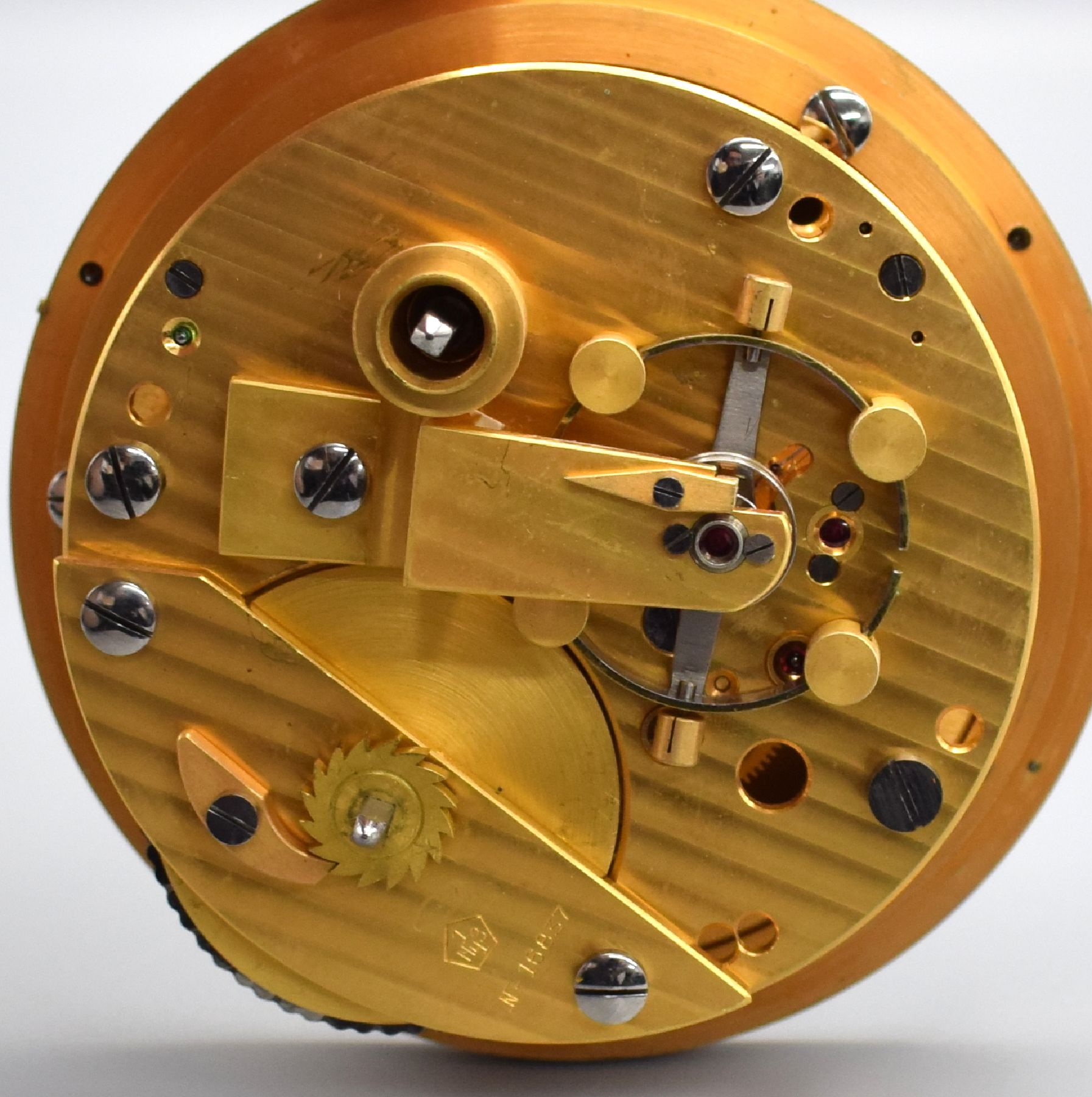 Detail l: POLJOT Marinechronometer Nr. 14778, UDSSR um 1990, 3-tlg. Holzkasten m. Messingecken, orig. Transportkasten, kardanisch aufgehängtes Messinggeh., ...